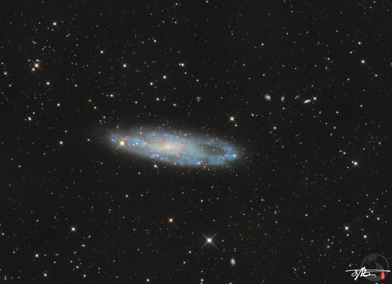 NGC247和伯比奇星链