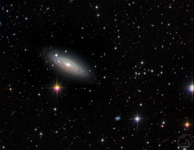 NGC2841 和他几亿年前的小伙伴