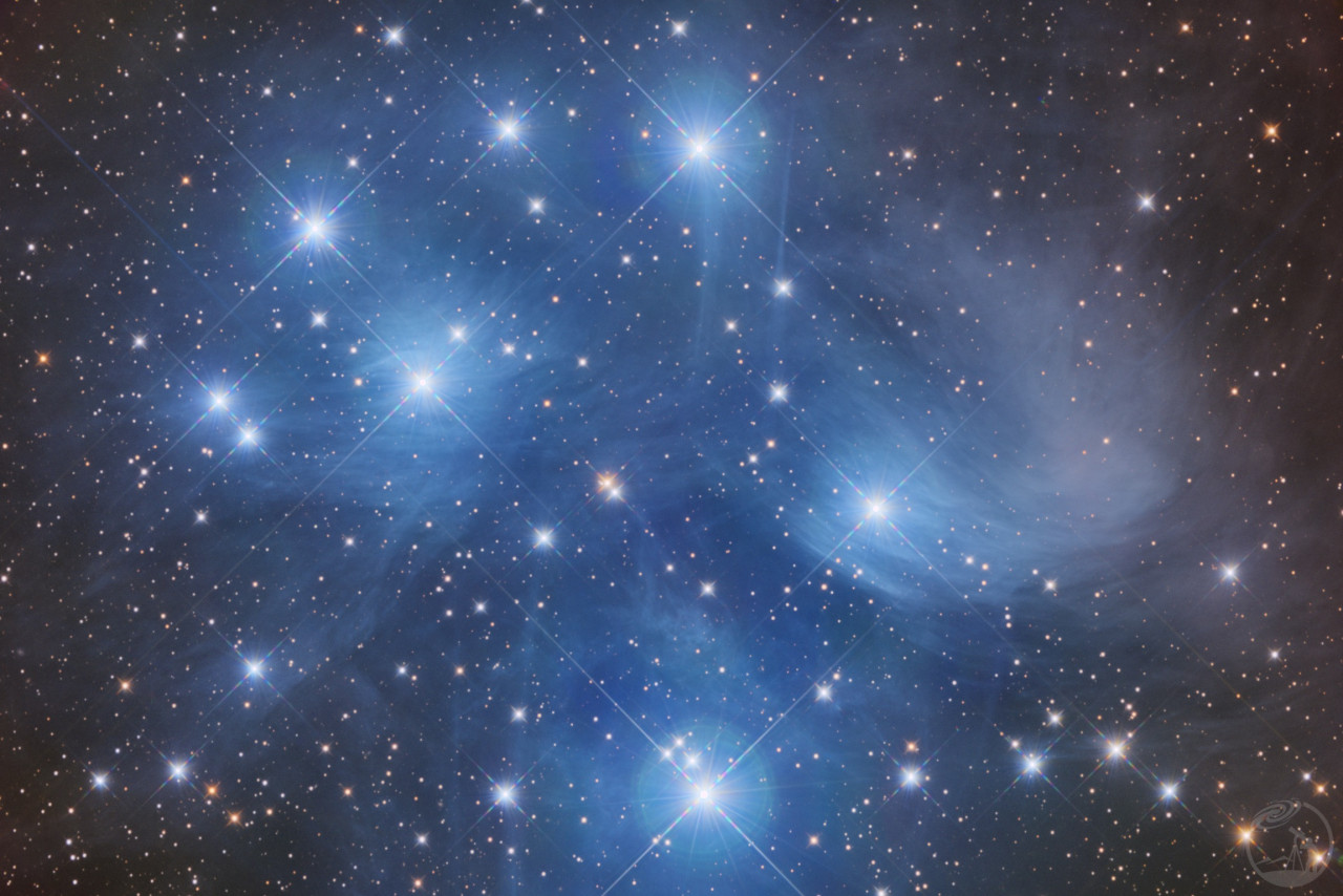 M45 昴星团