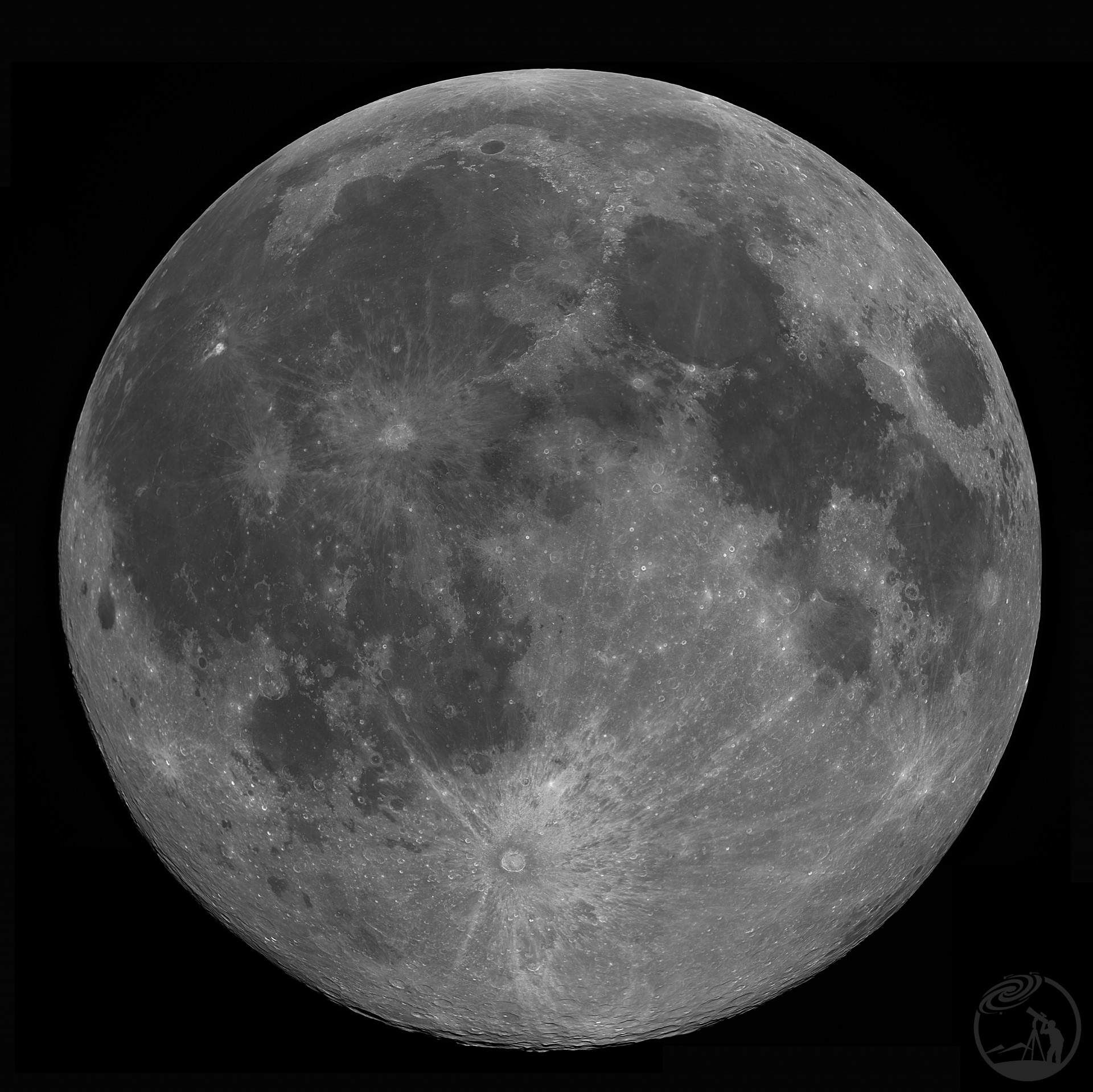 今宵明月不是上选，只合陪我轻轻谈