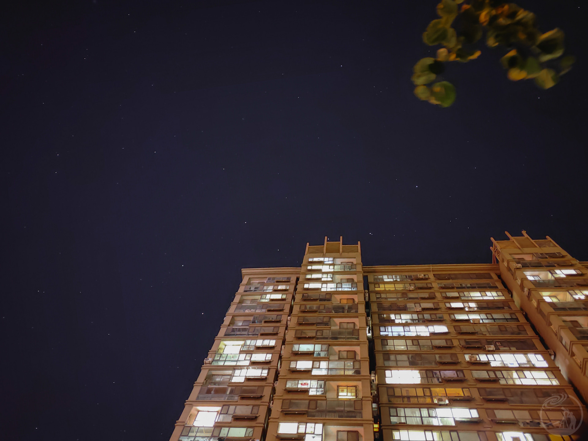 城市中的北斗星