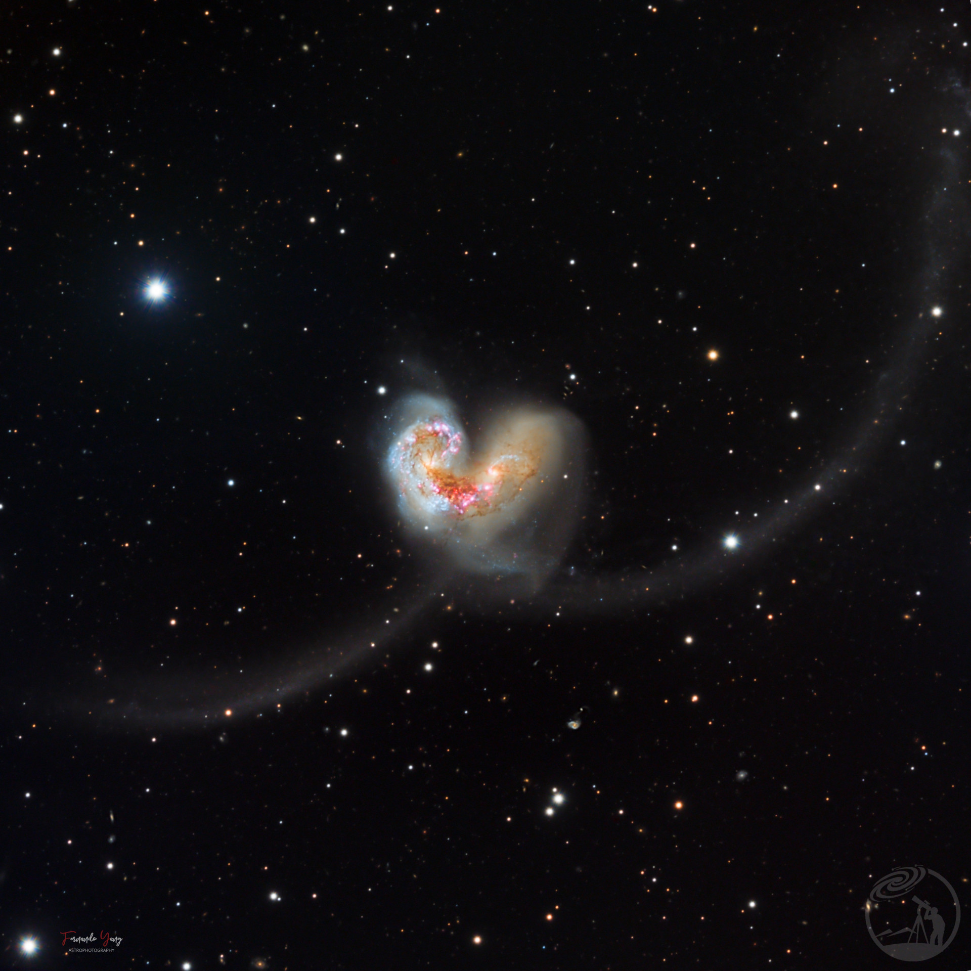 NGC 4038/4039 触须星系
