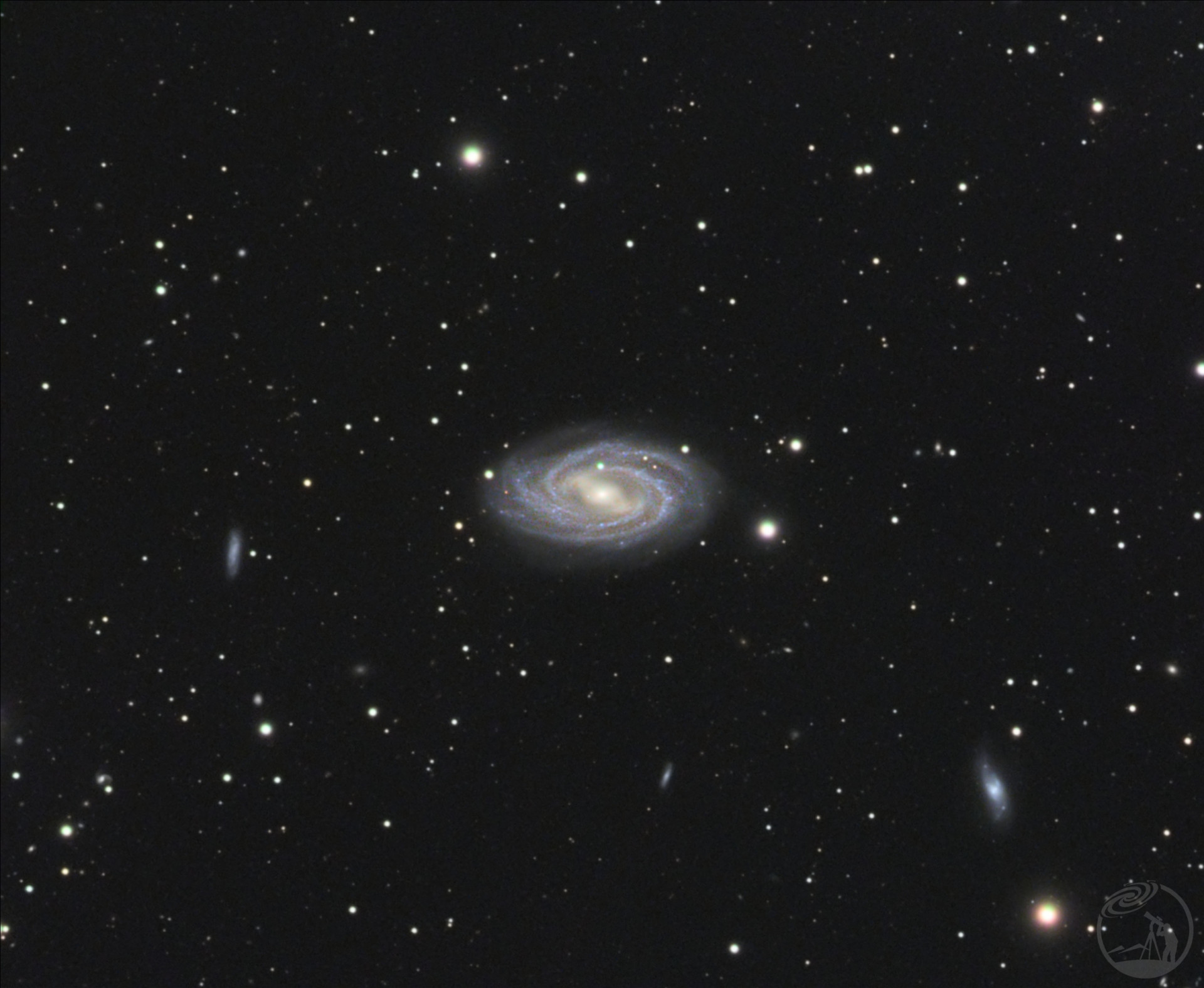 M109