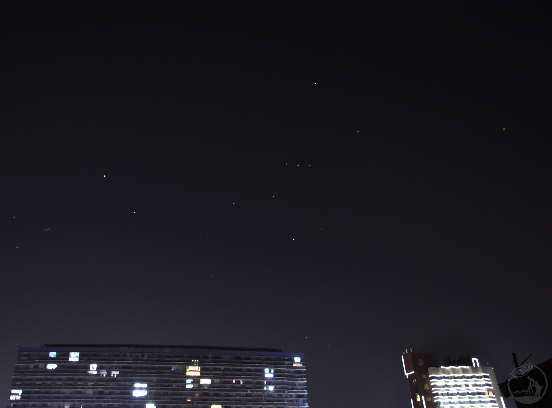天上的星特别多