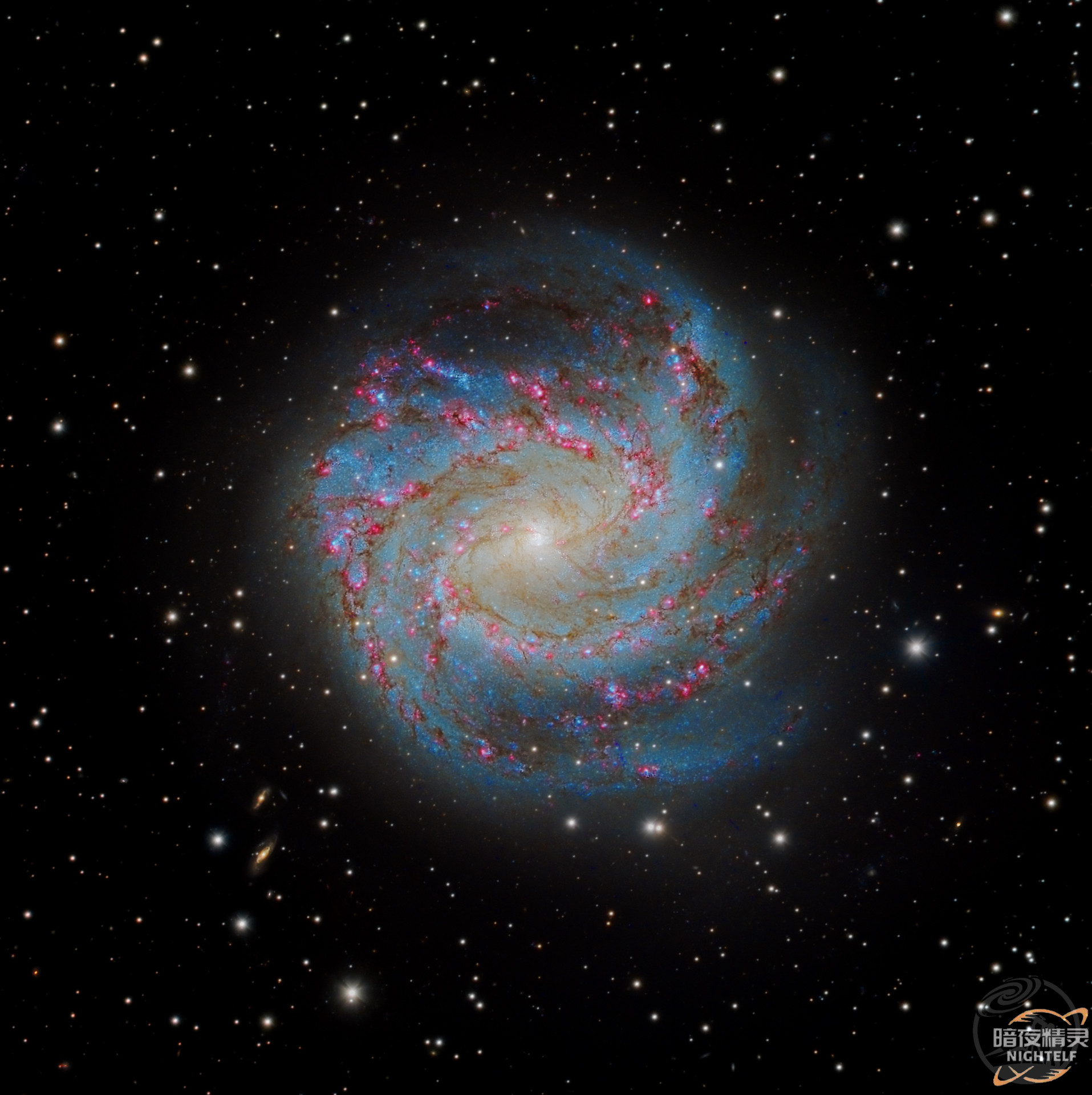 M83南风车星系
