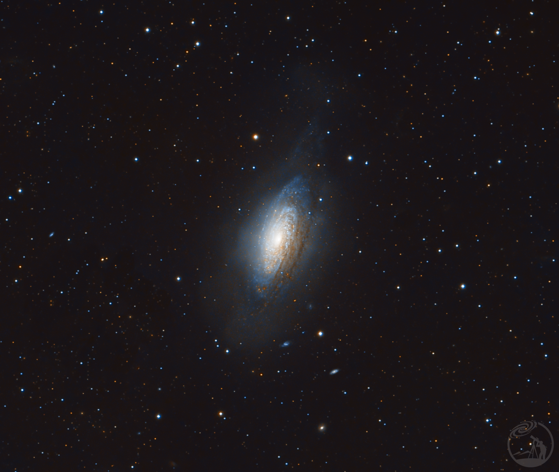 NGC3521 絮结螺旋星系
