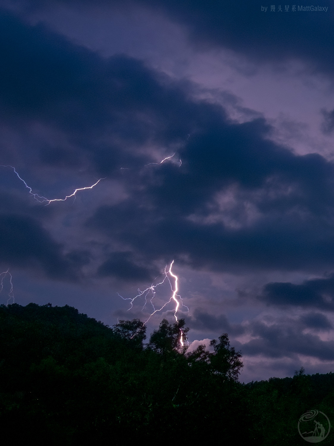 Lightning.闪电