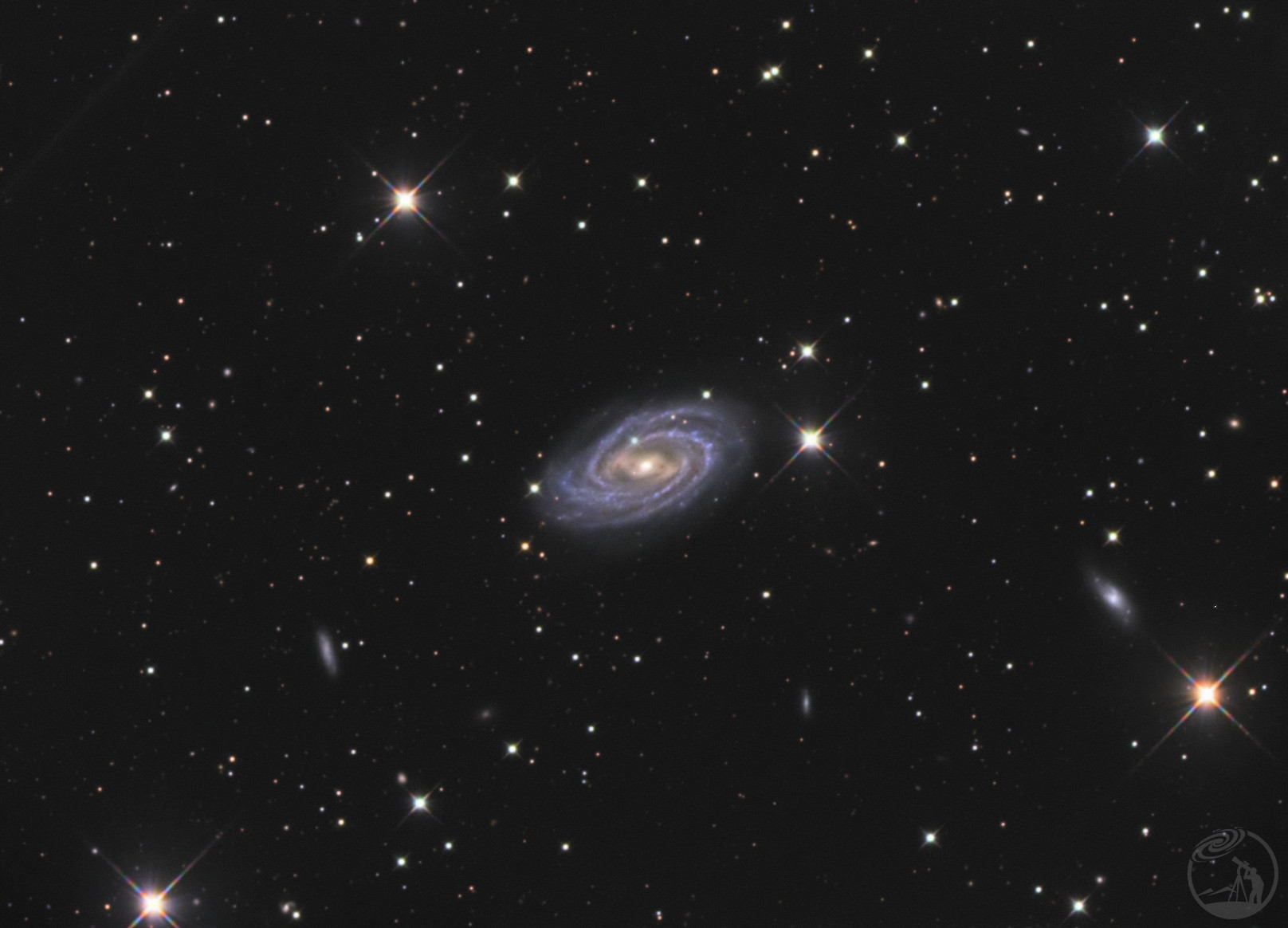 M109