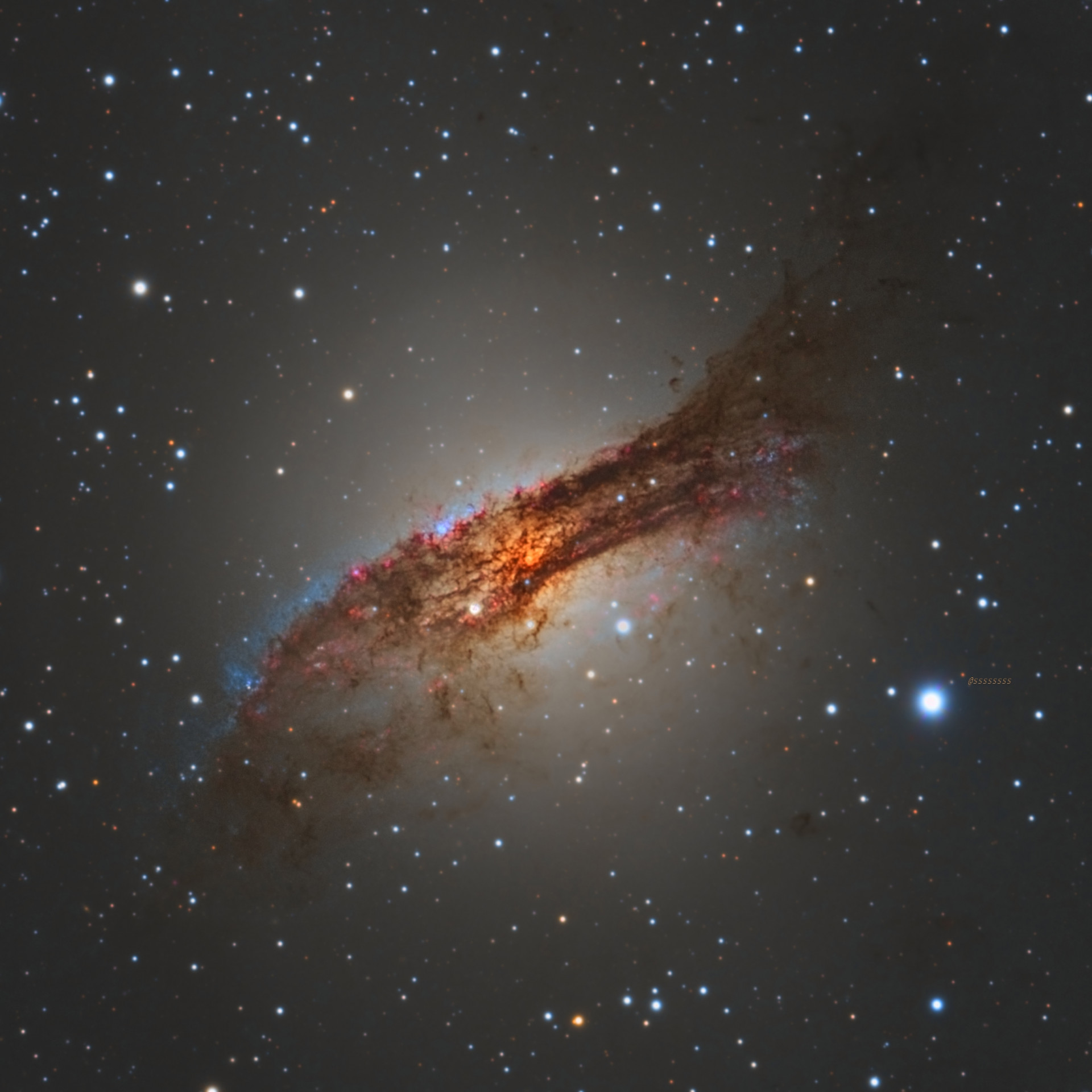 半人马座A星系 NGC5128