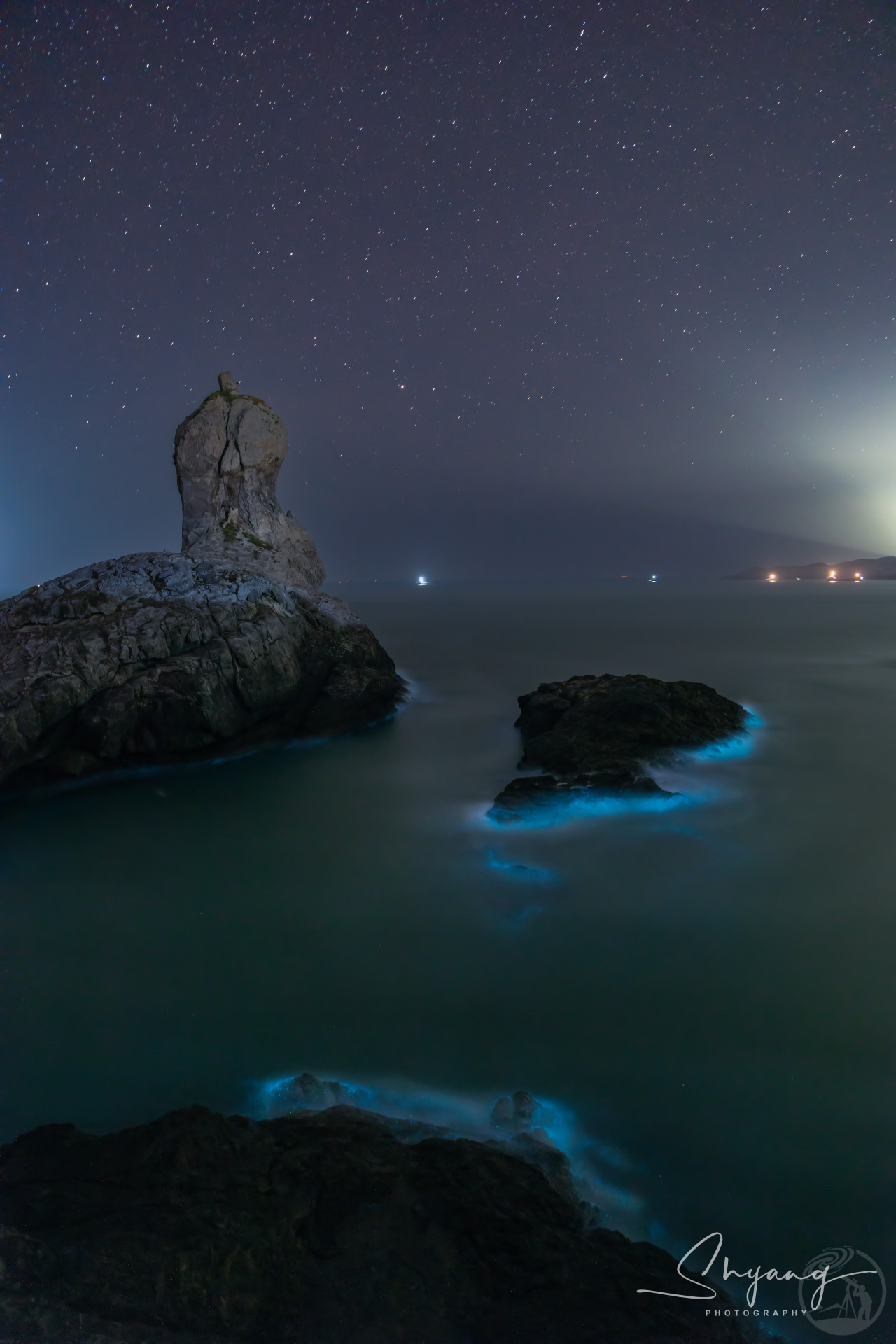 蓝眼泪星空