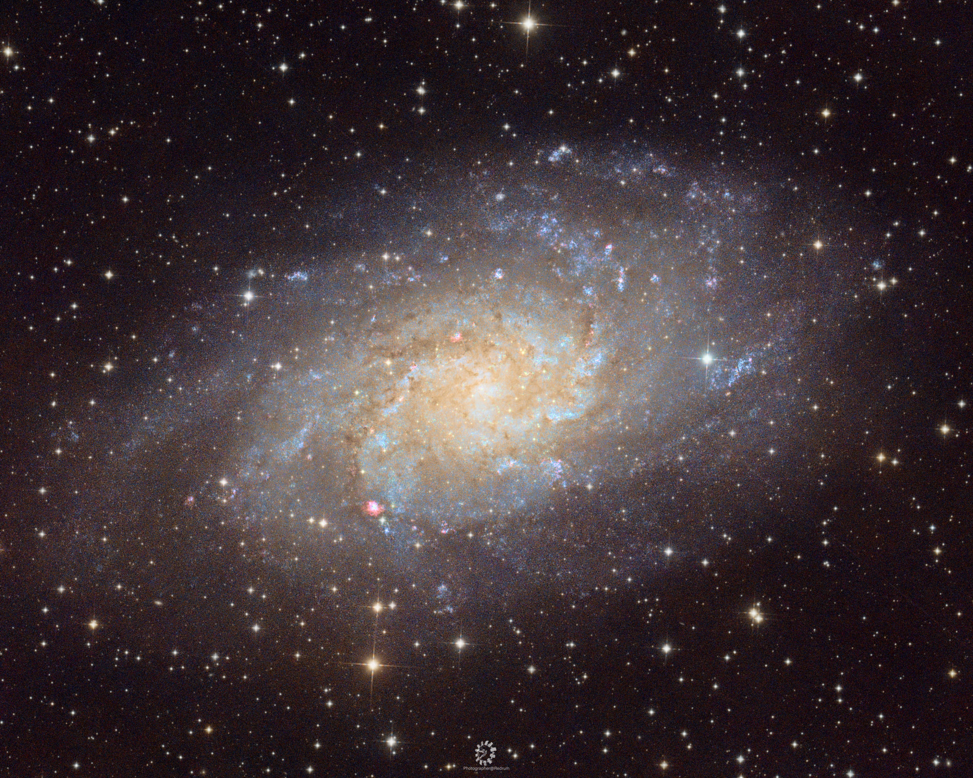 M33