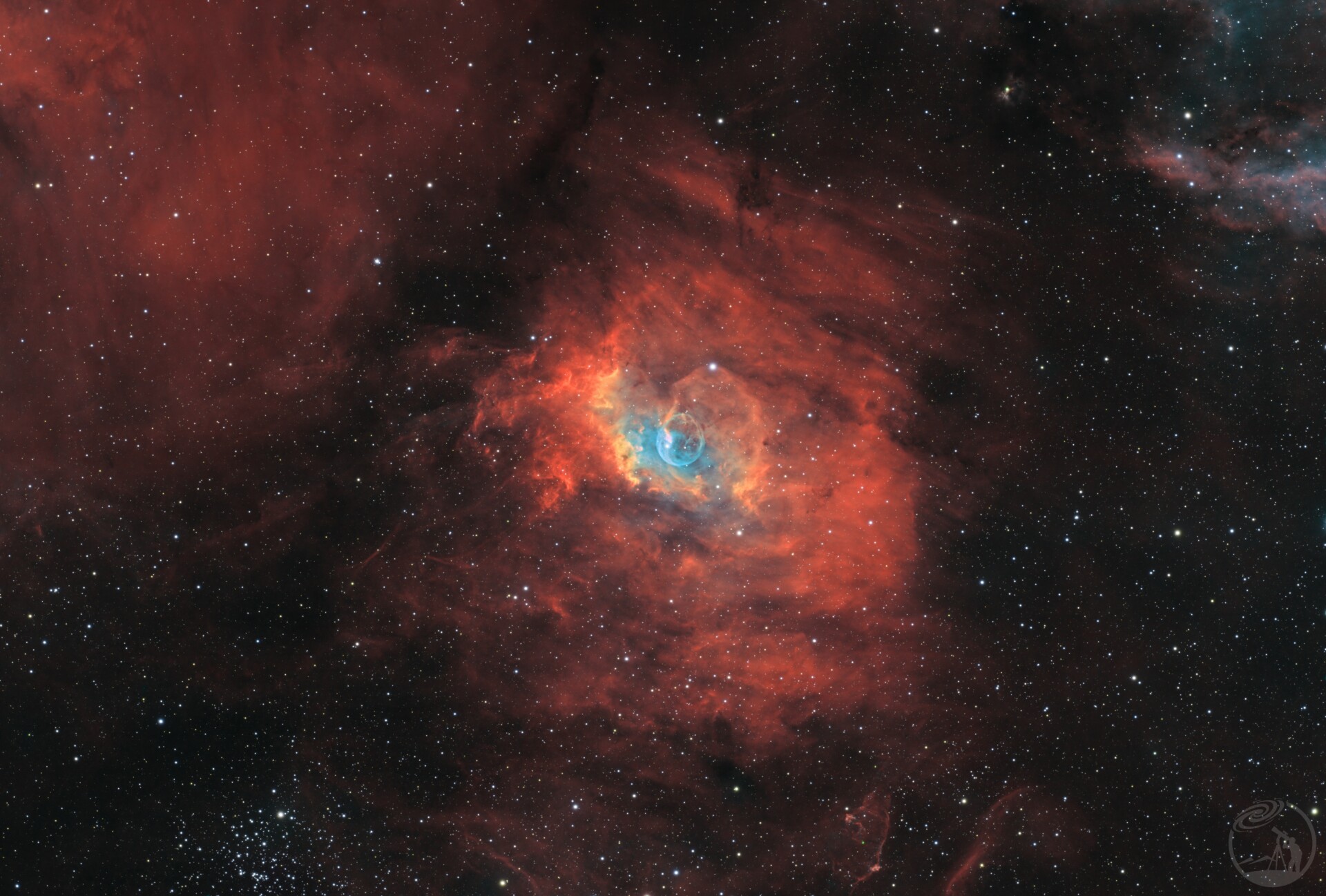 气泡星云NGC7635