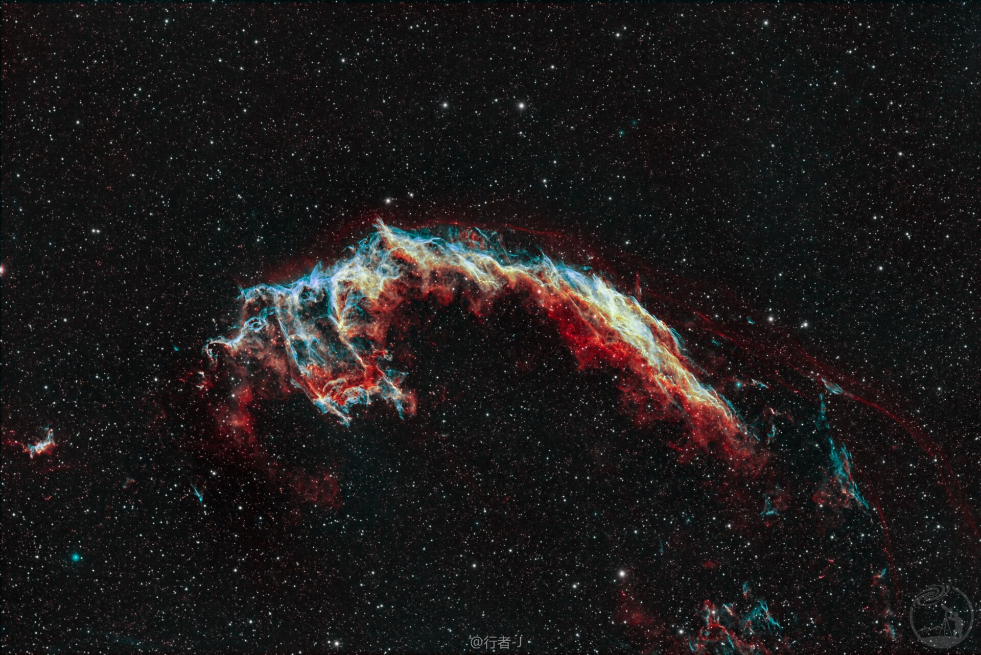 东面纱星云 NGC6992 