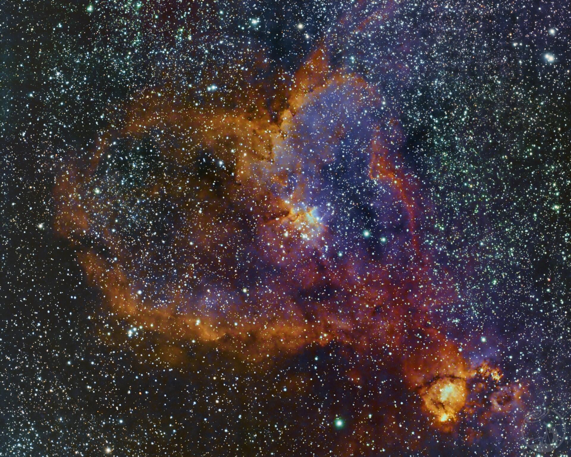 城市深空：IC1805 心脏星云 