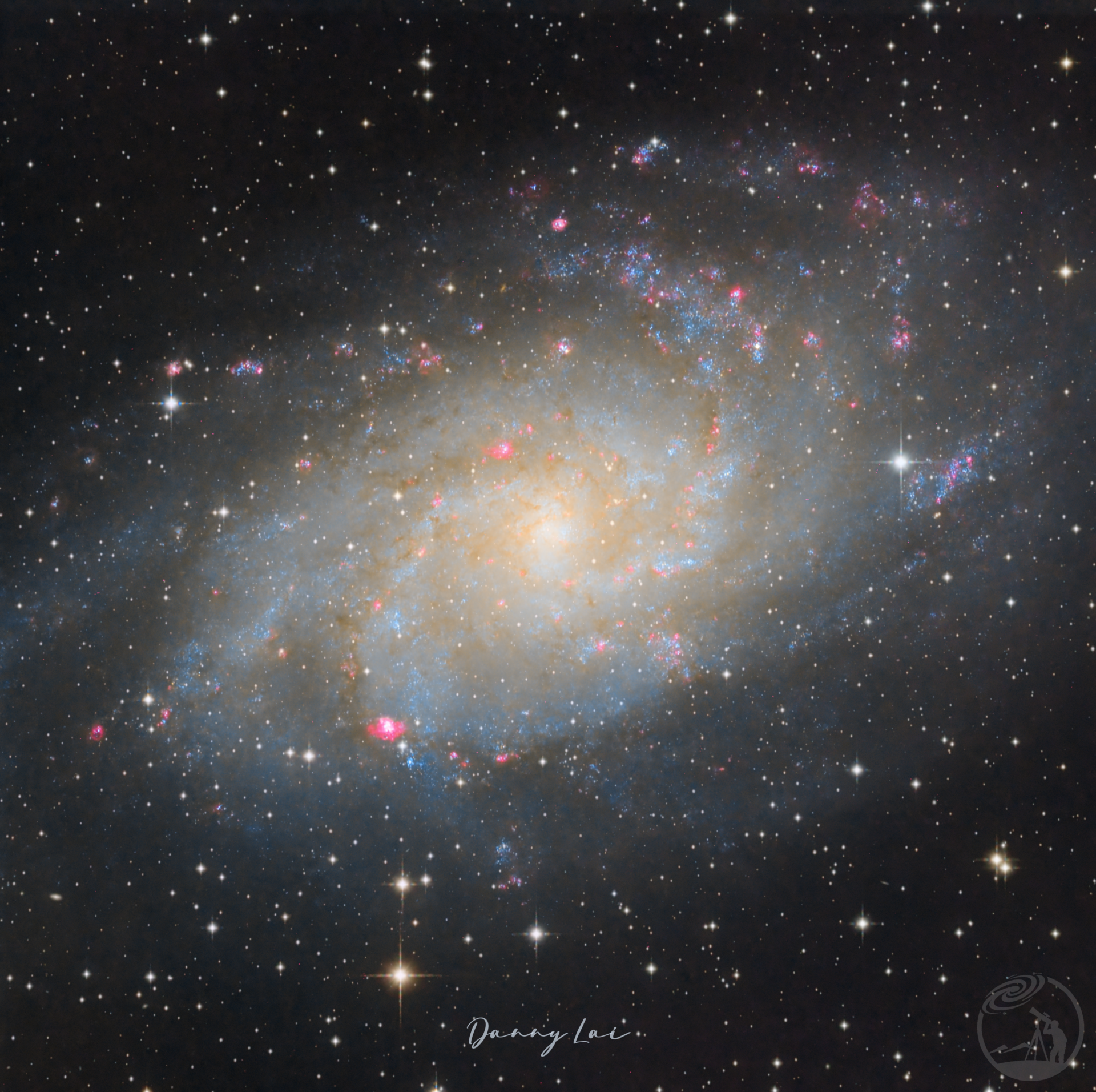 M33