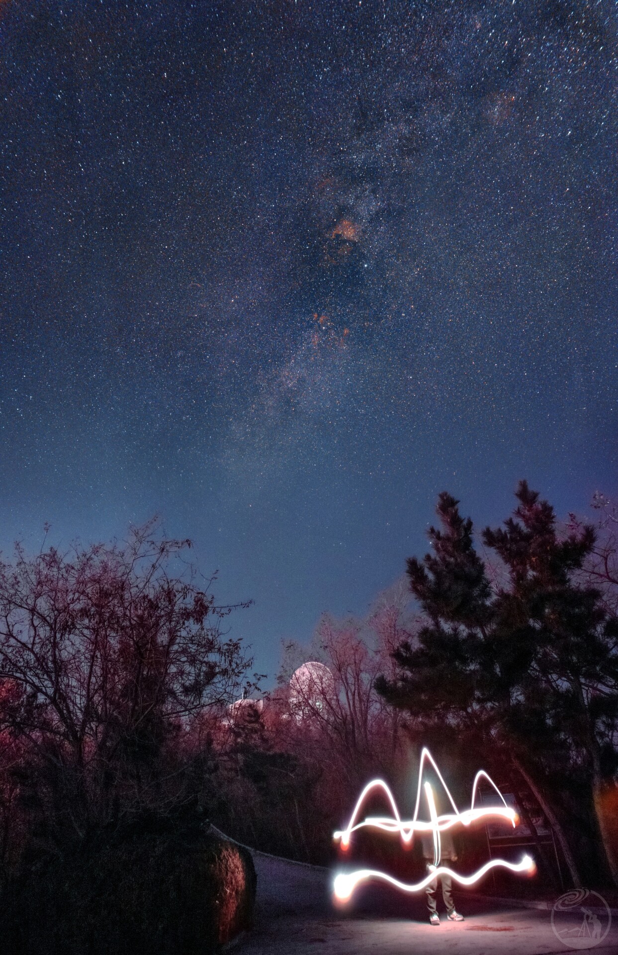 威海天文台与冬季银河