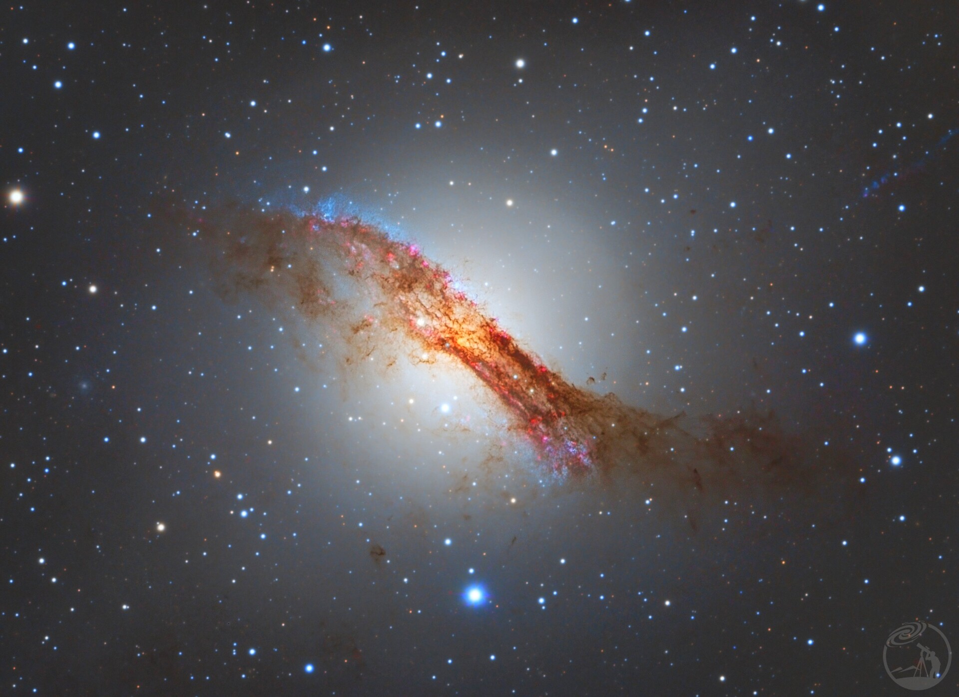 半人马座A星系 NGC5128