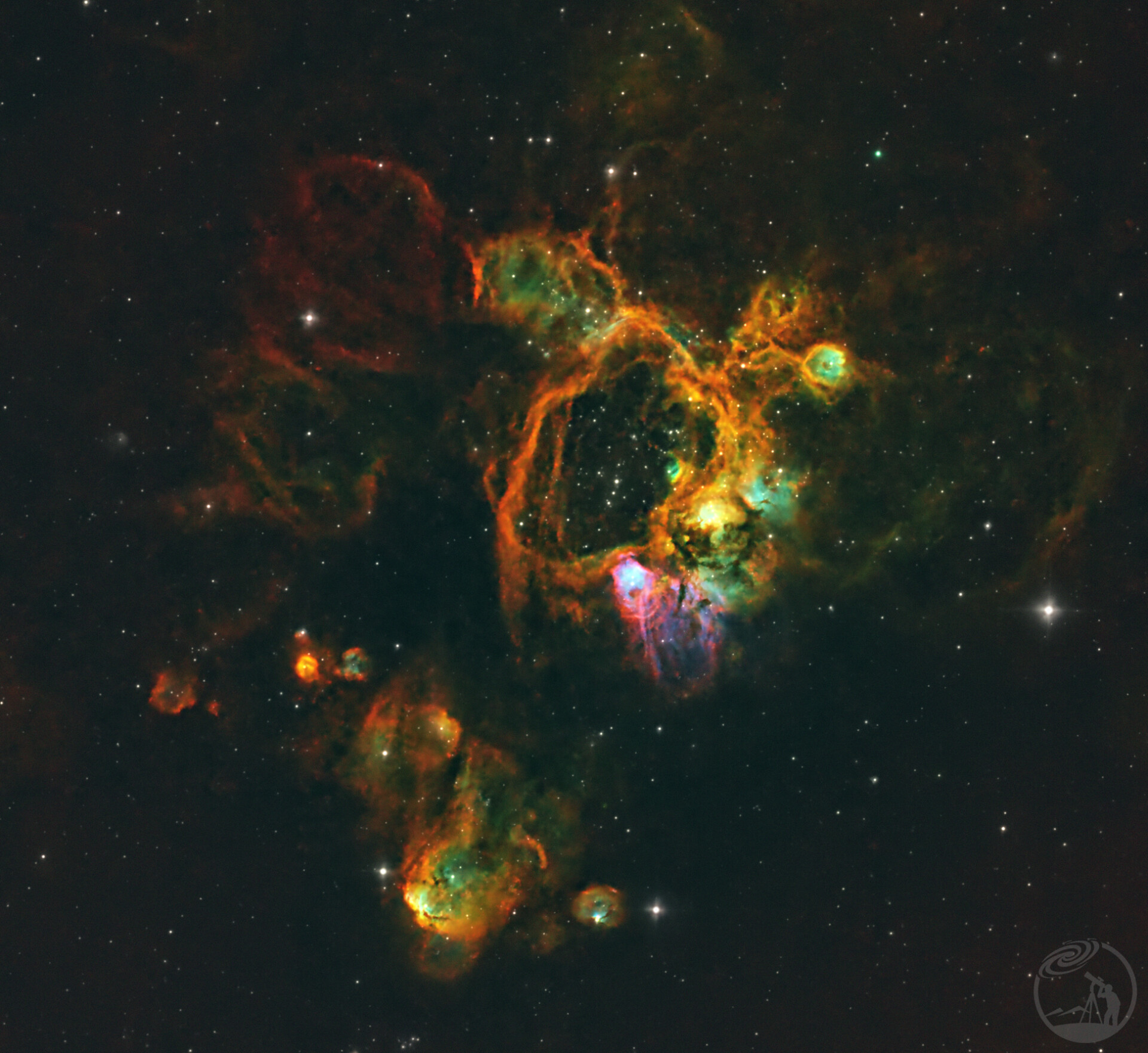 ngc1929