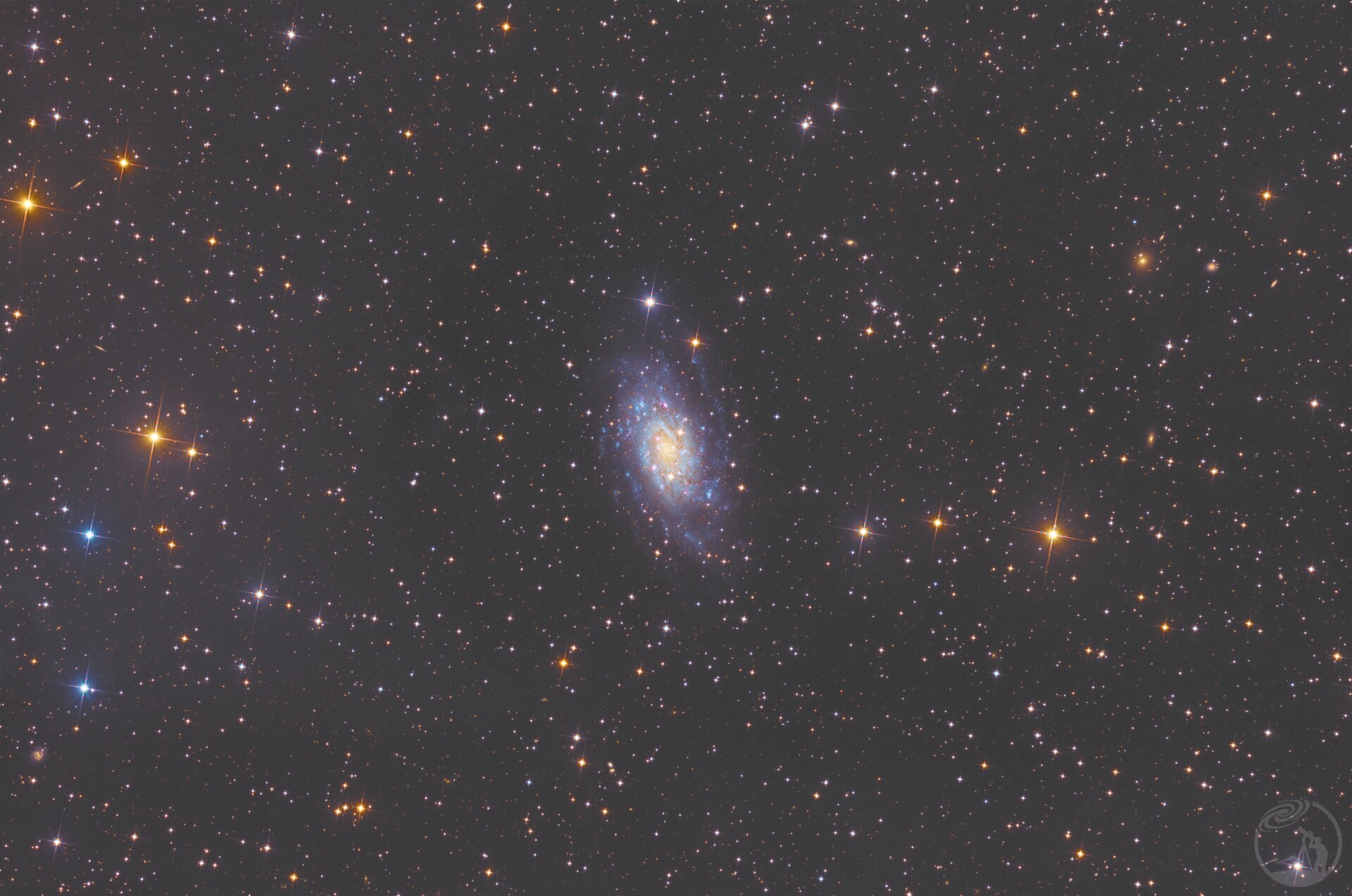 NGC2403