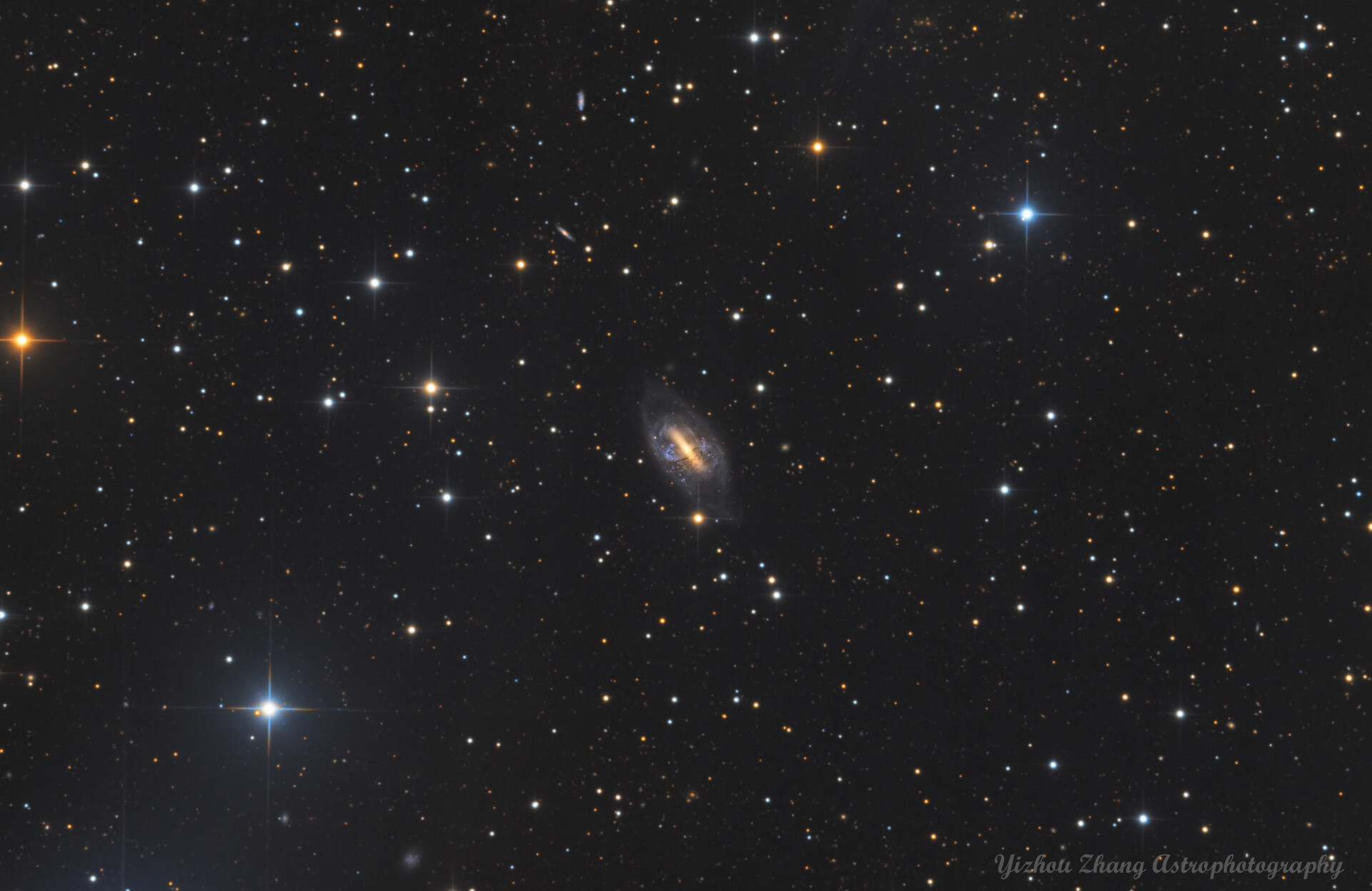NGC 2685 - 螺旋星系