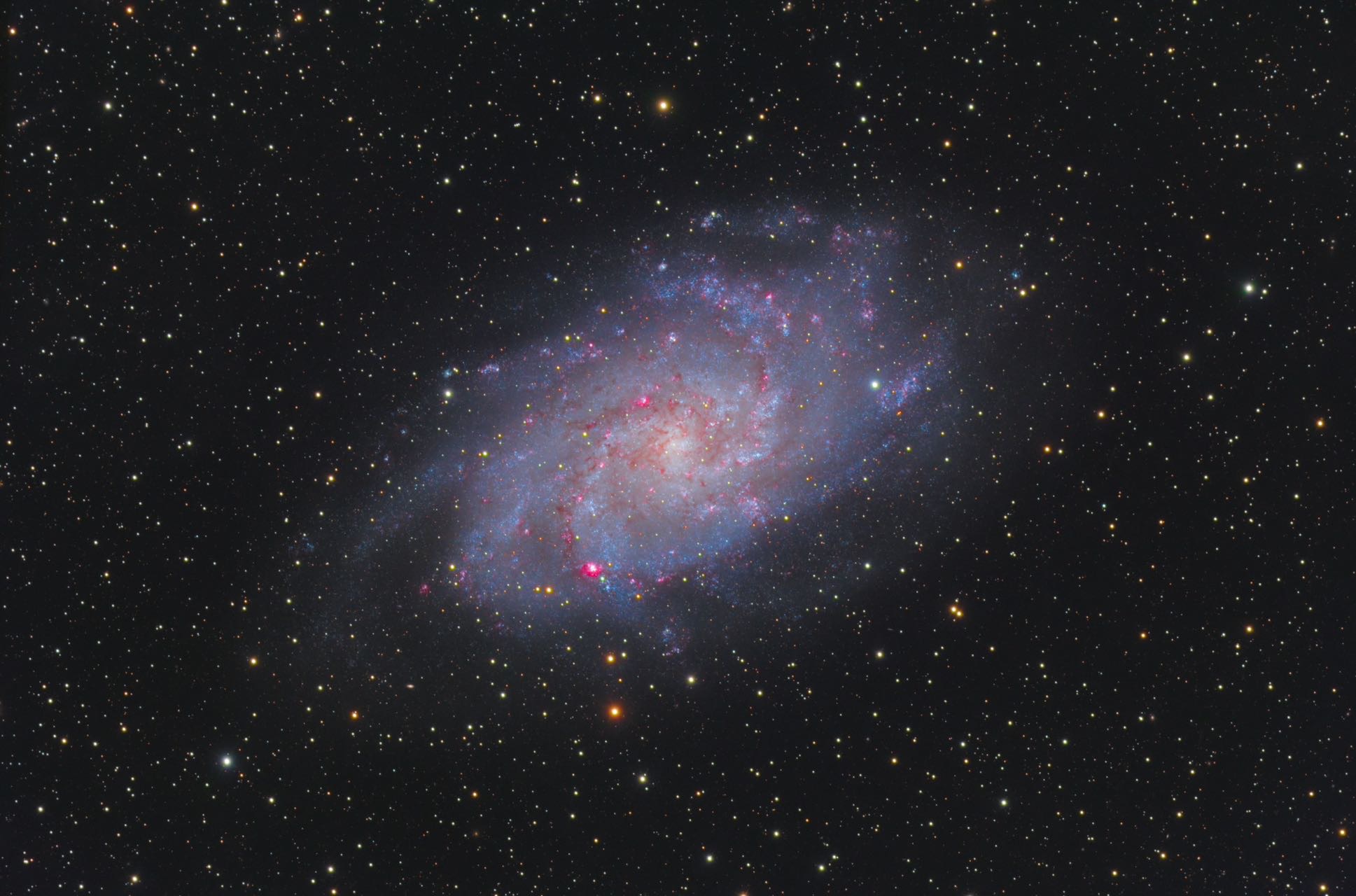 黑区顶级素材  M33 拍一赠三 NGC 891 东面纱 M64