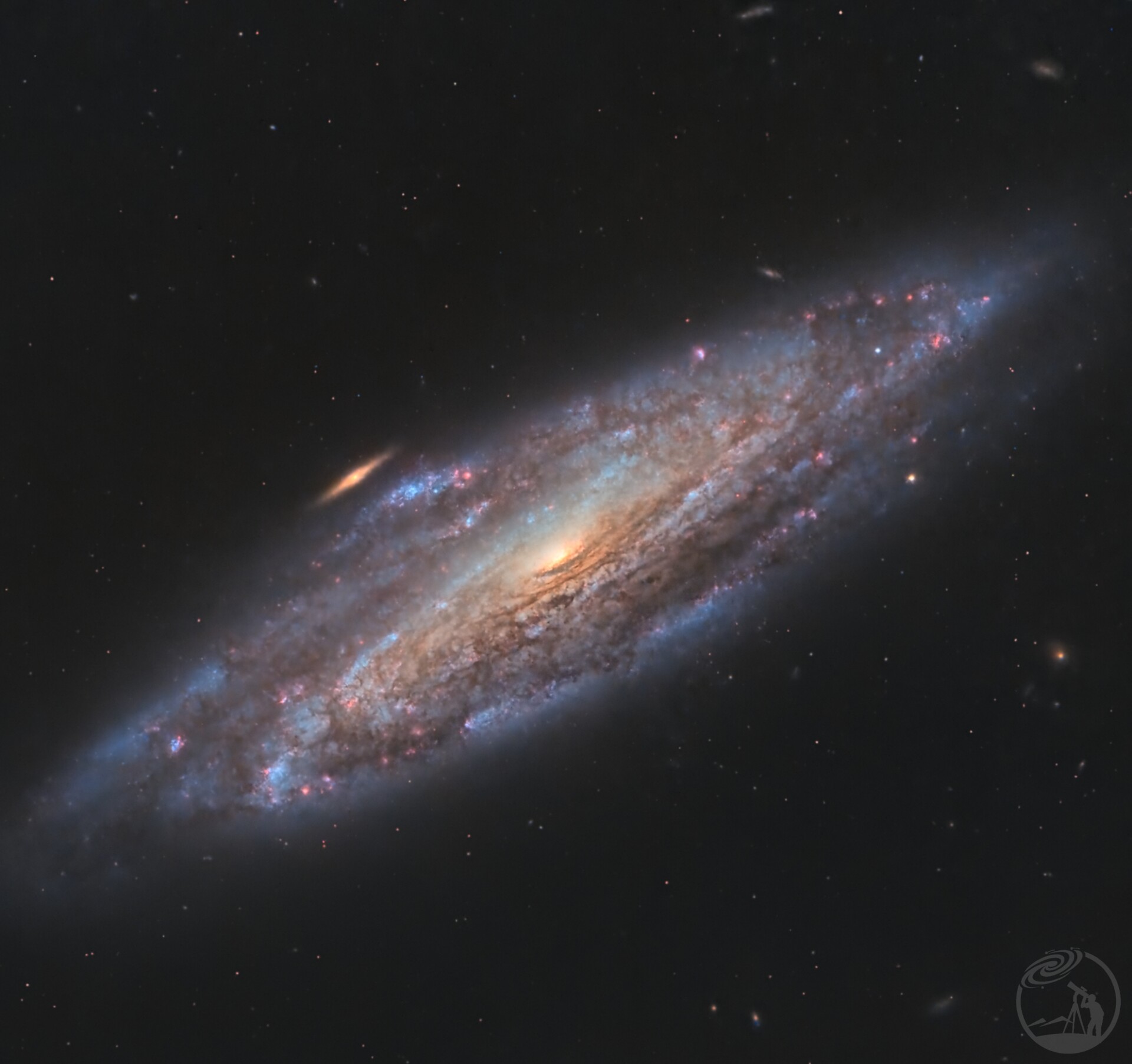 NGC5559，迷你版M31