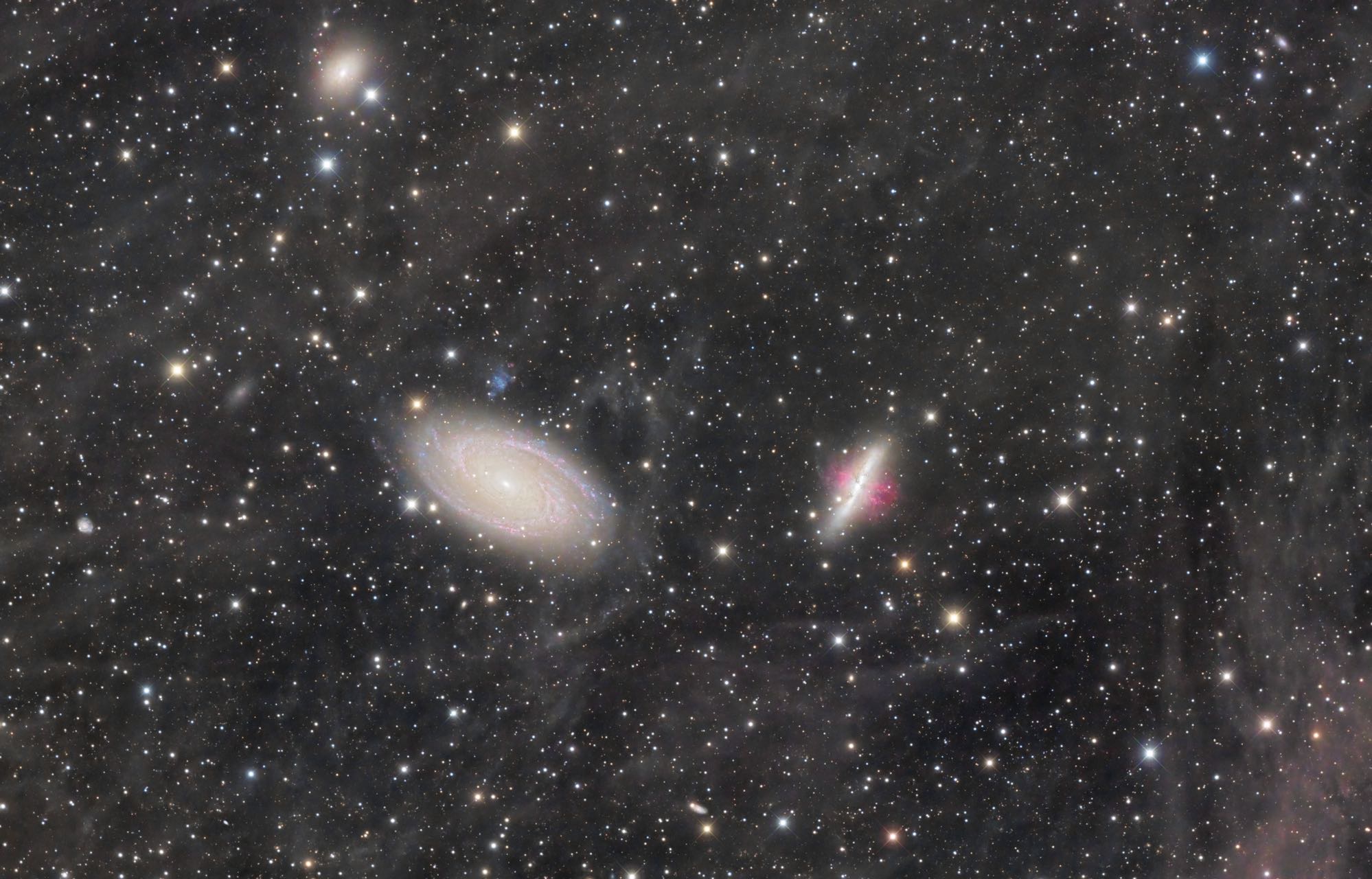*极品素材*M81&M82，广东第一峰2级区，总曝光30小时