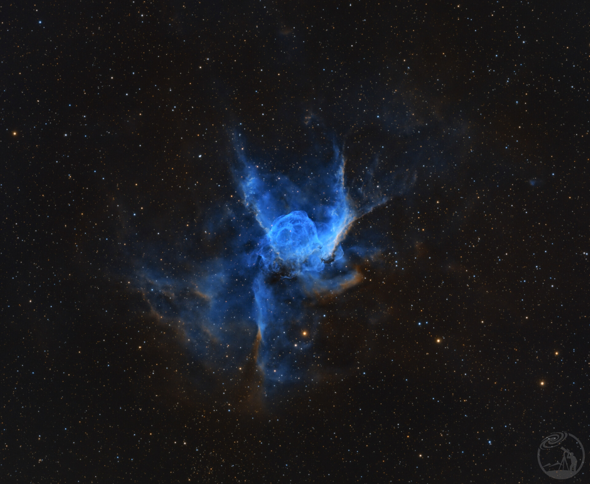 NGC2359雷神头星云