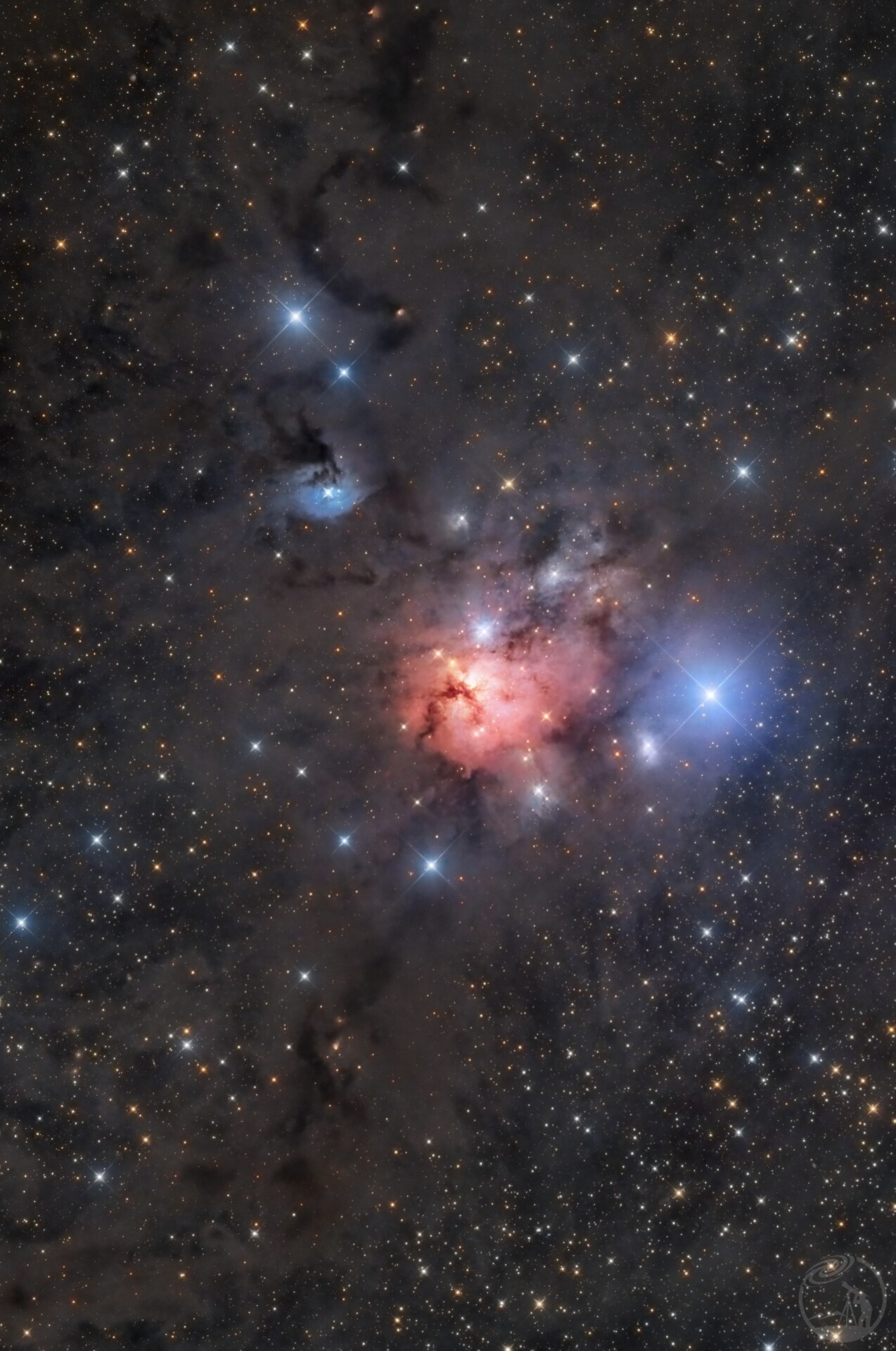 NGC 1579 北三裂星云