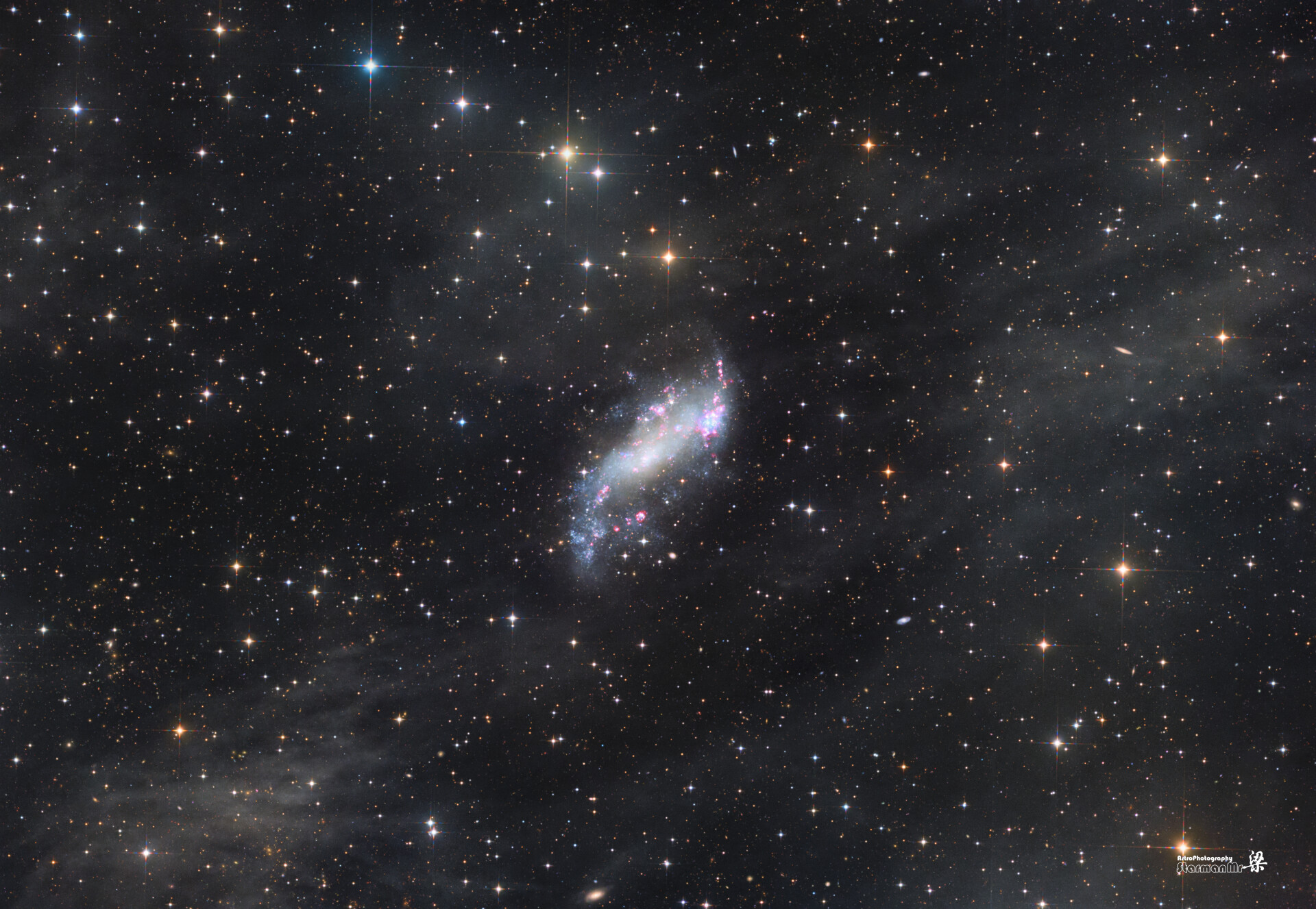 IC2574 柯丁顿星云