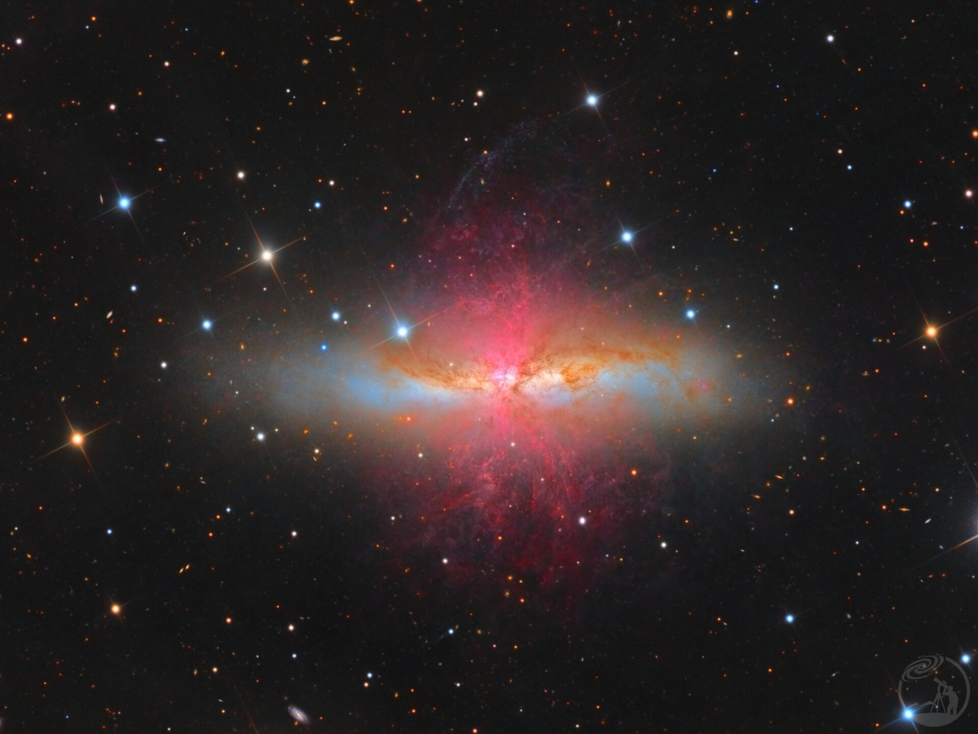 M82