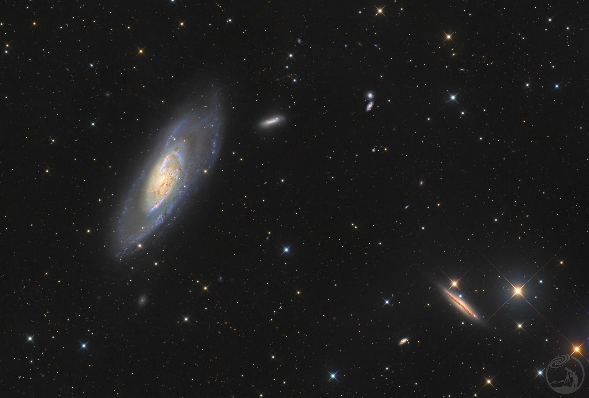 M106与NGC4217