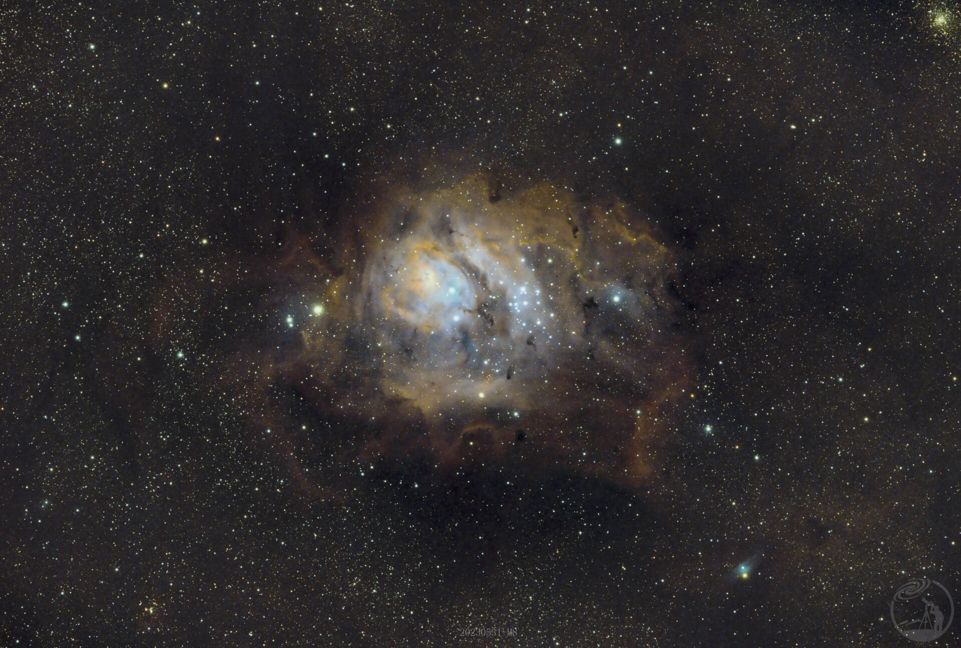 礁湖星云M8(伪哈勃转色)