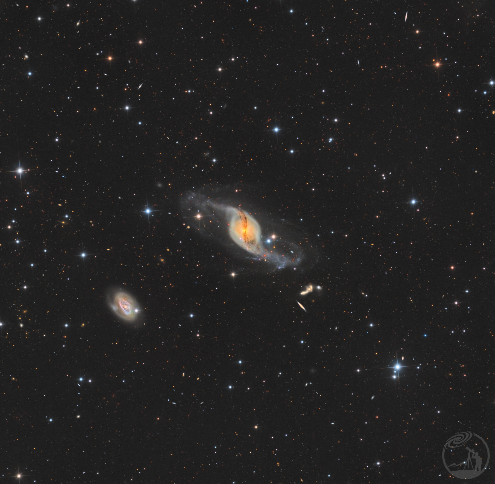 NGC3718/扭曲星系和它的彩色兄弟