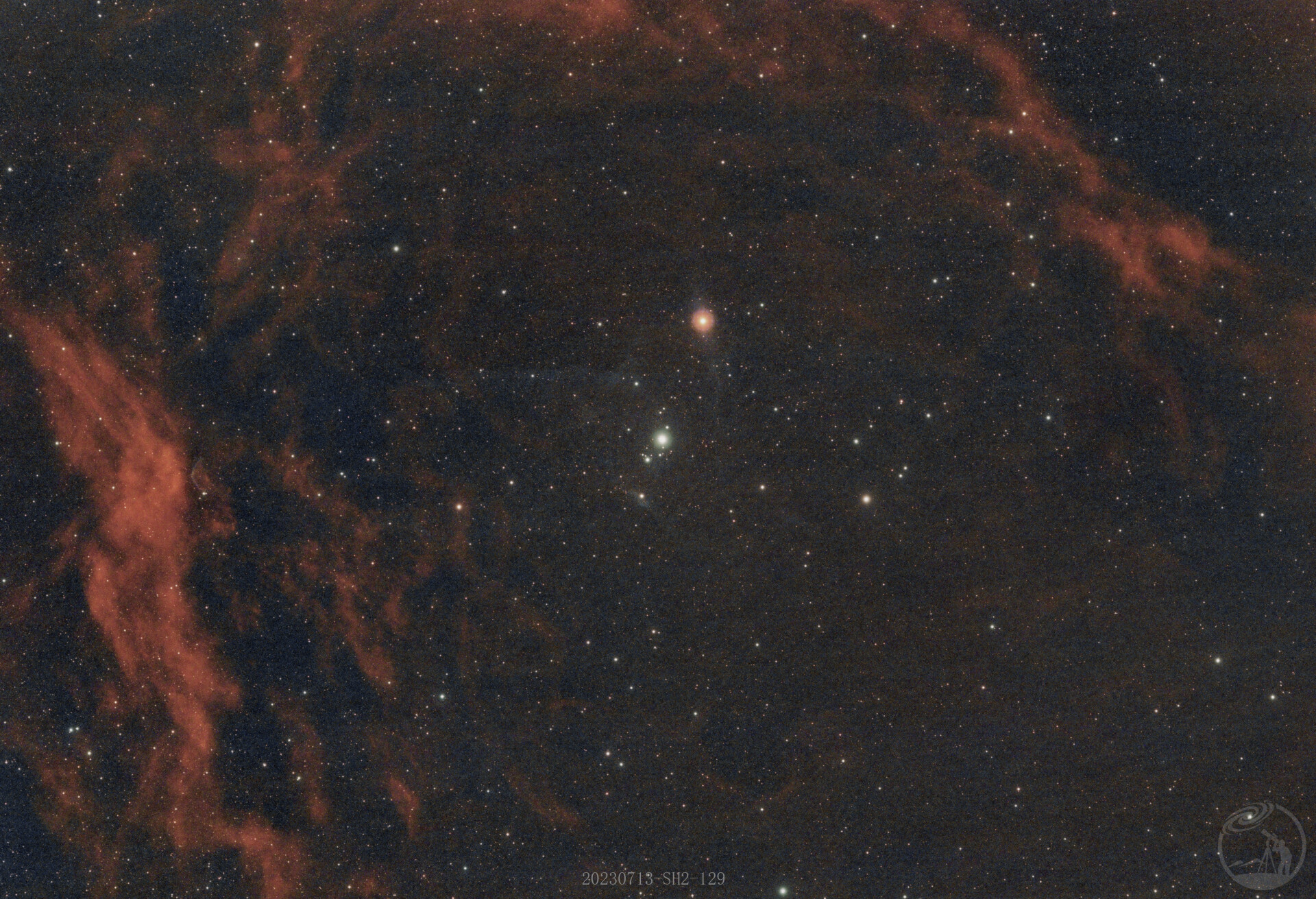 SH2-129鱿鱼星云