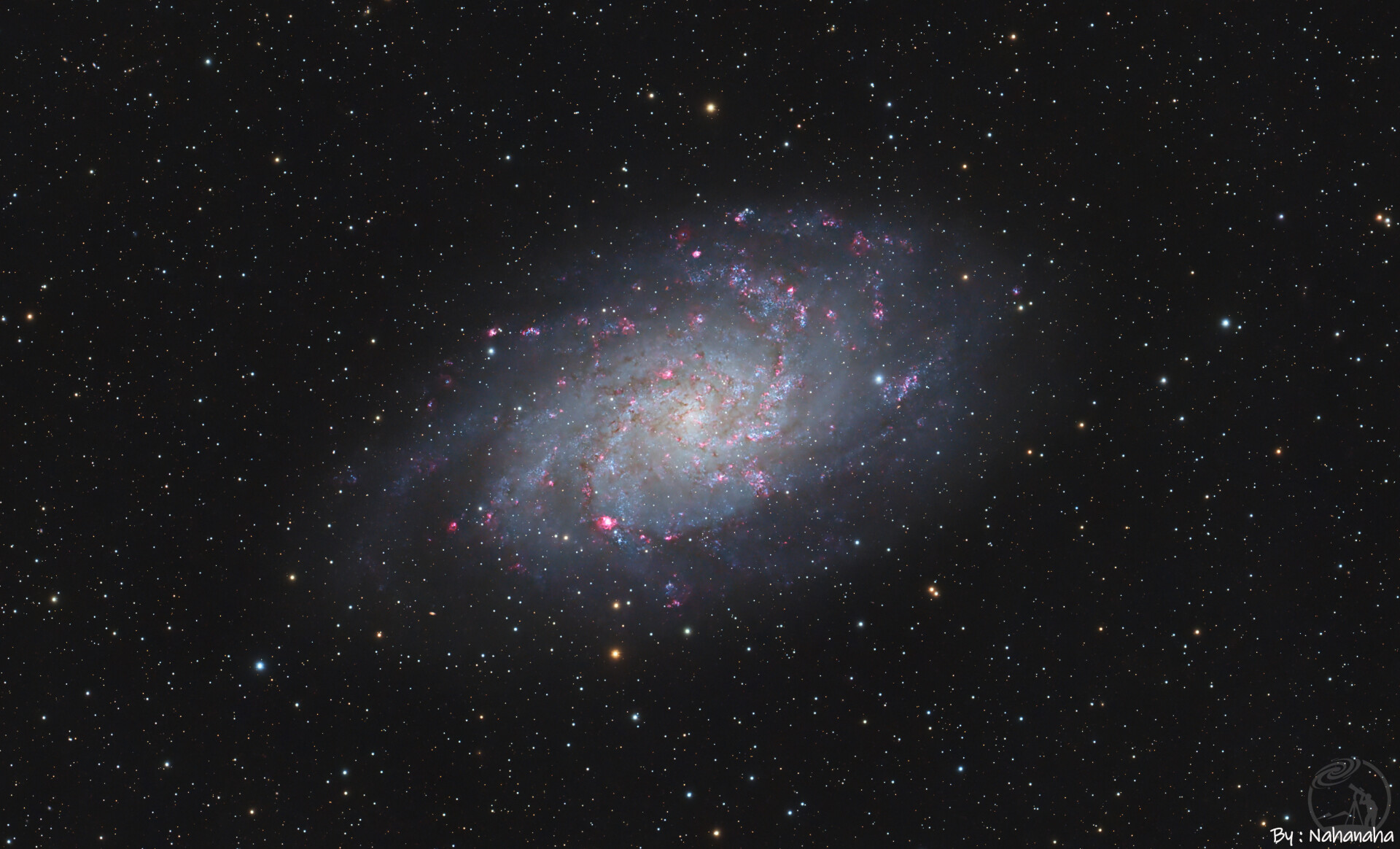 M33三角星系