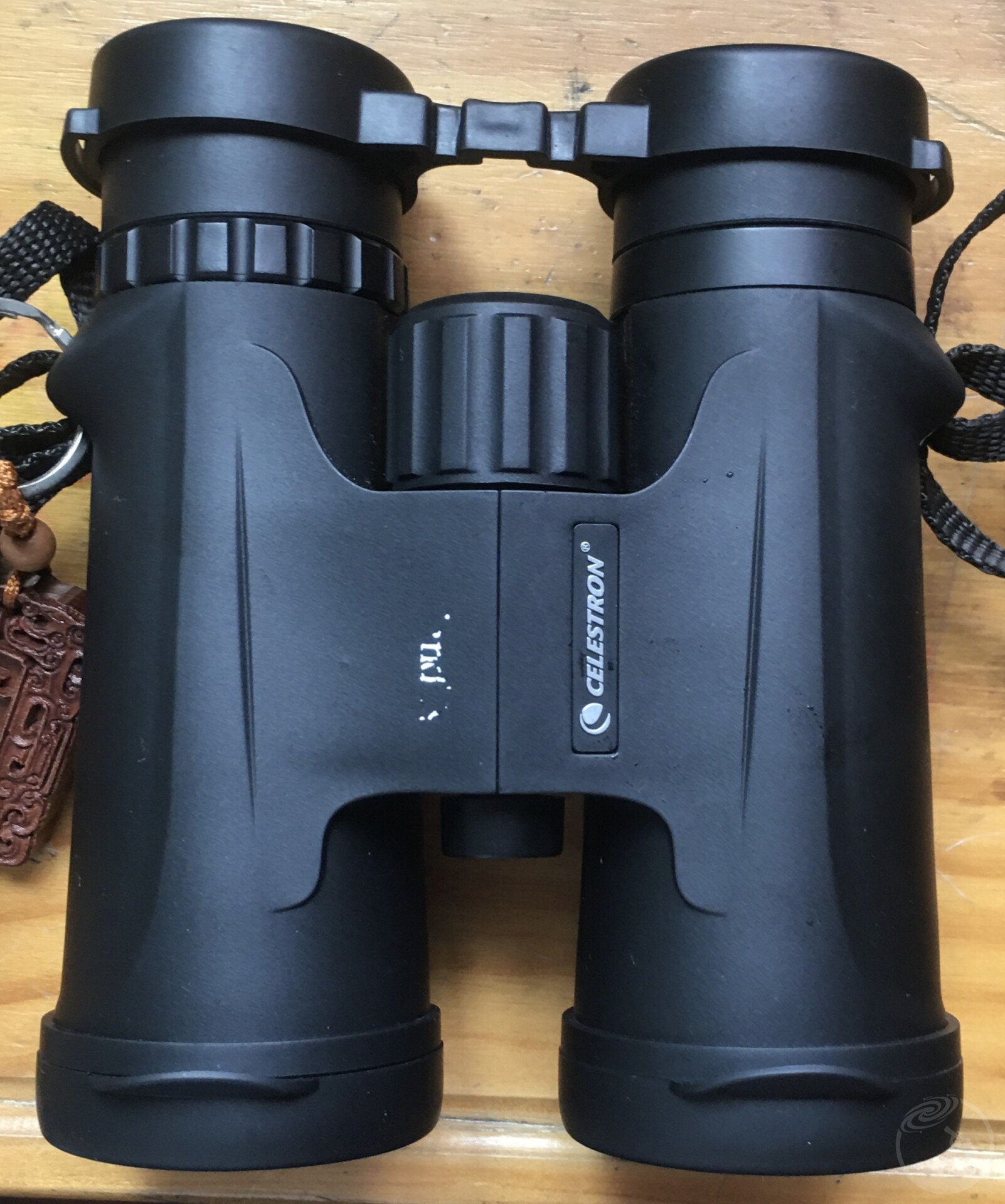 星特朗双筒望远镜Outland‘X 8X42