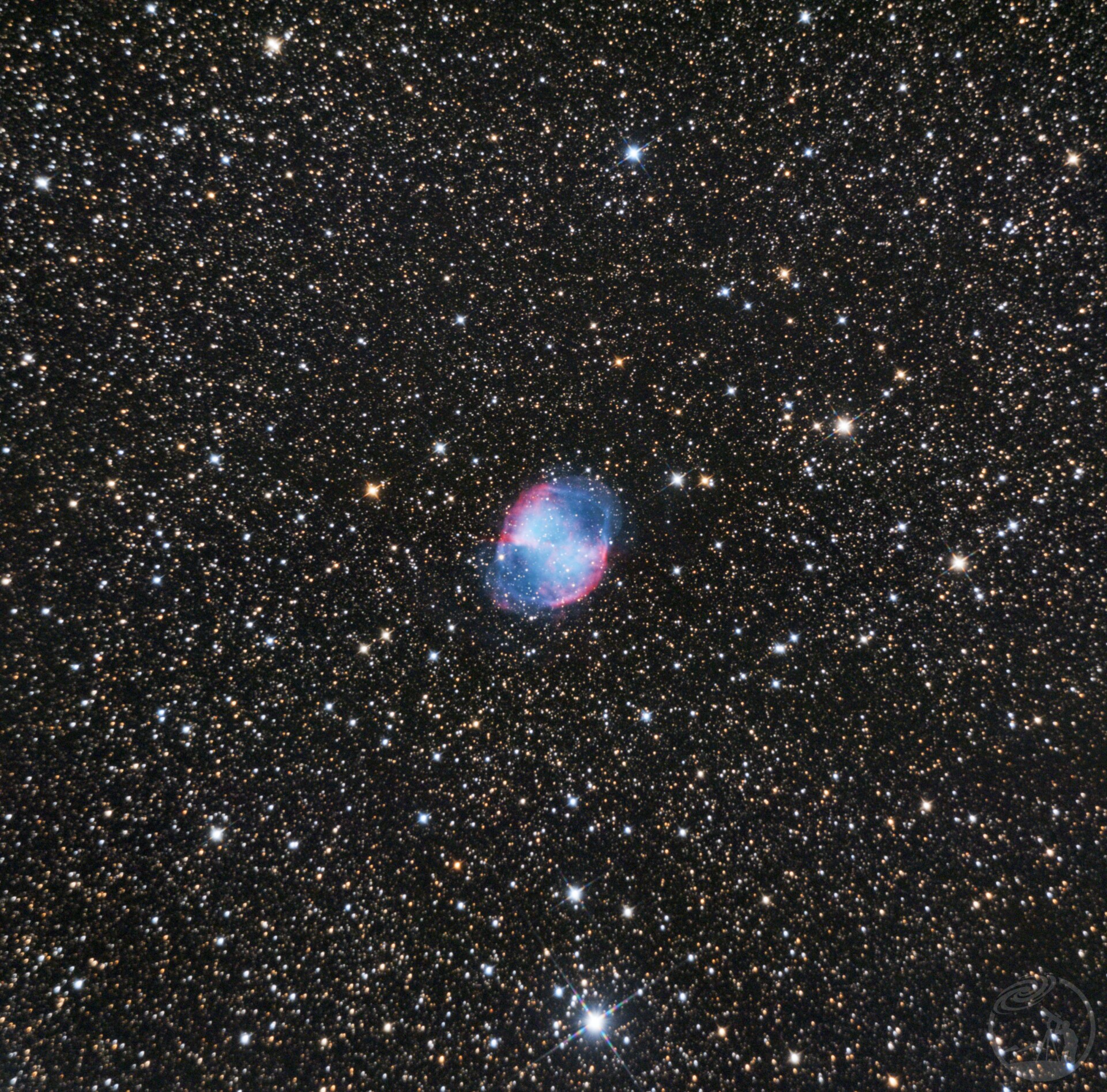 M27 哑铃星云