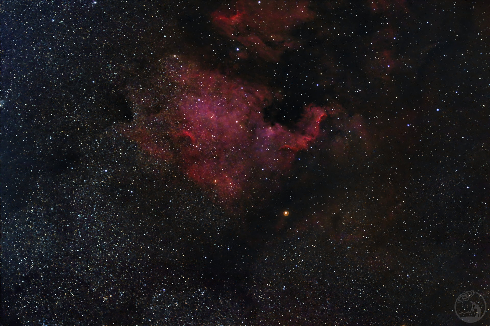 北美洲星云 NGC7000