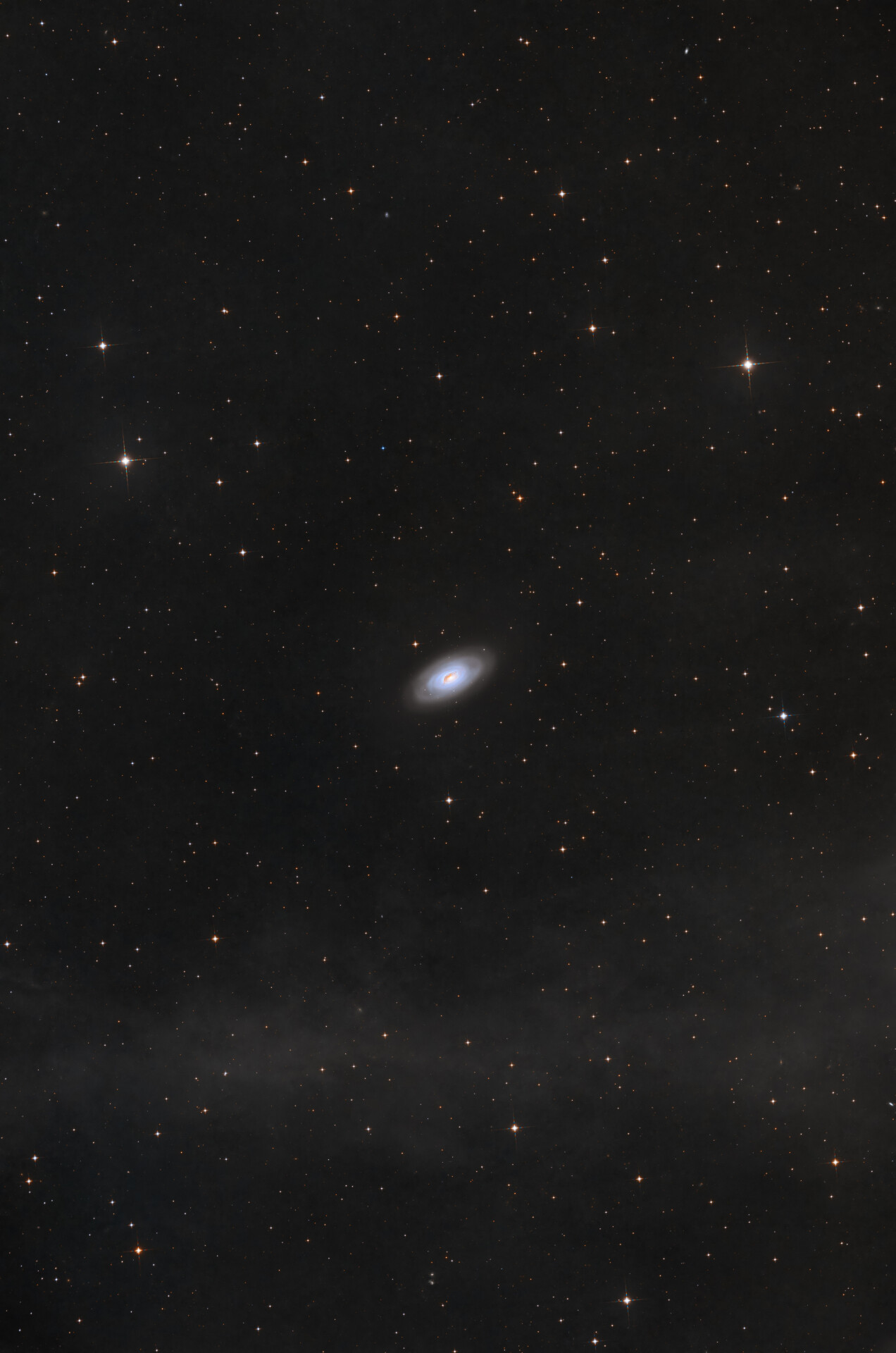 M64 黑眼星系广域