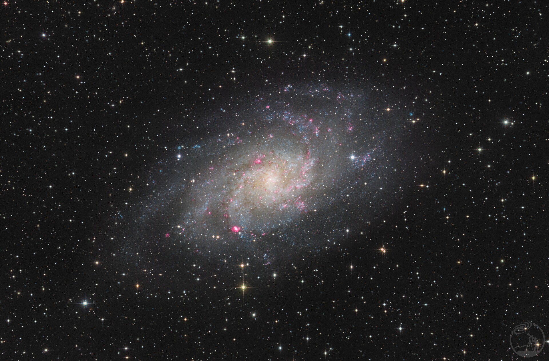 m33