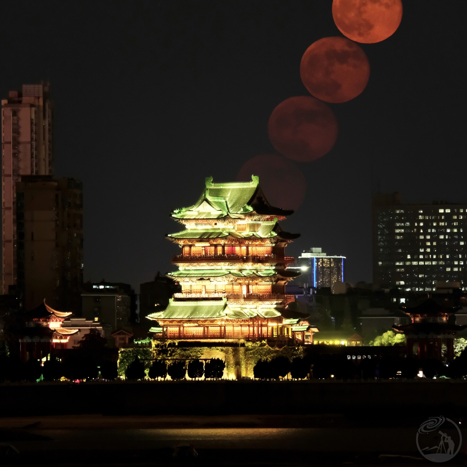 月升滕王阁