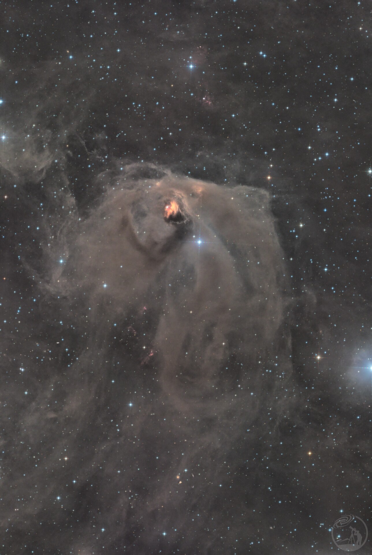 NGC1555/欣德变光星云