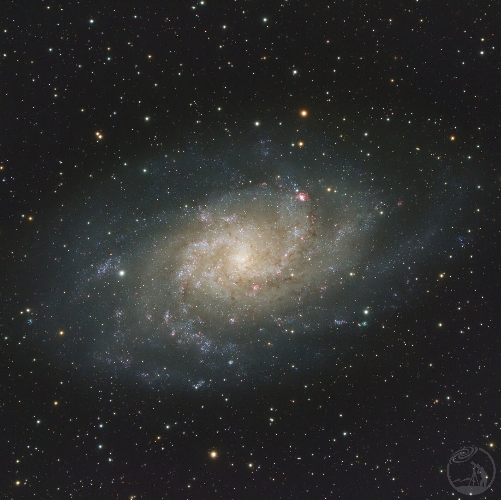 m33