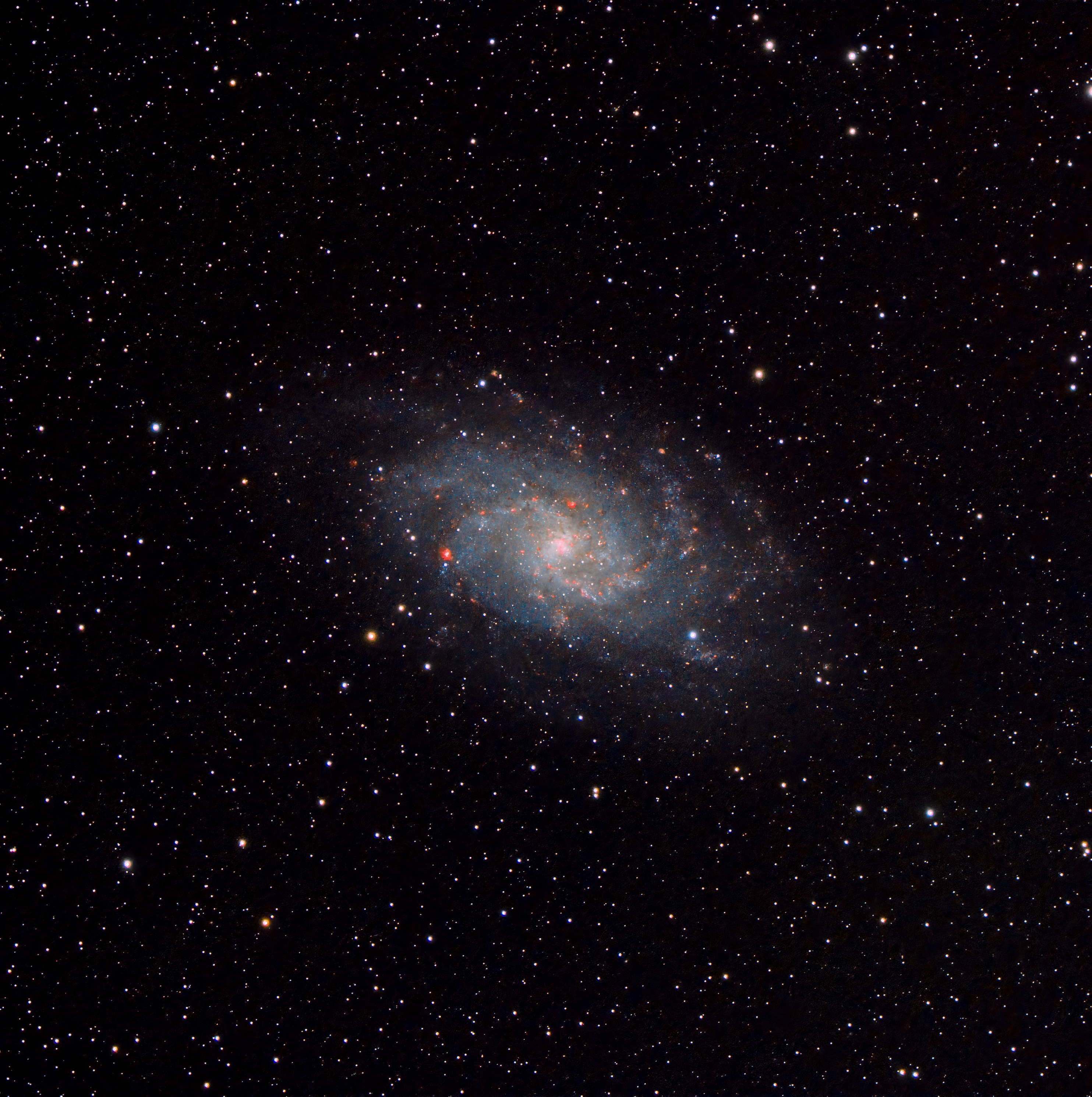 M33三角座星系
