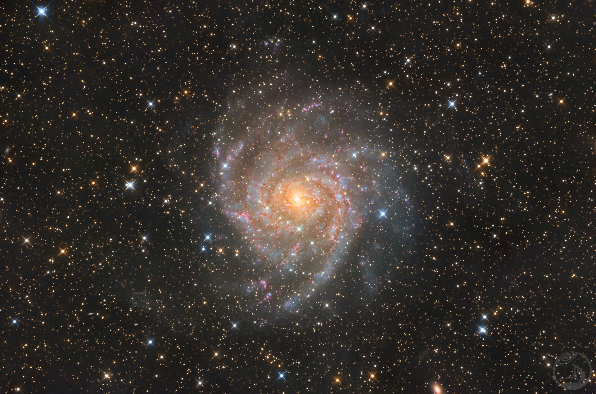 IC342 隐藏的星系