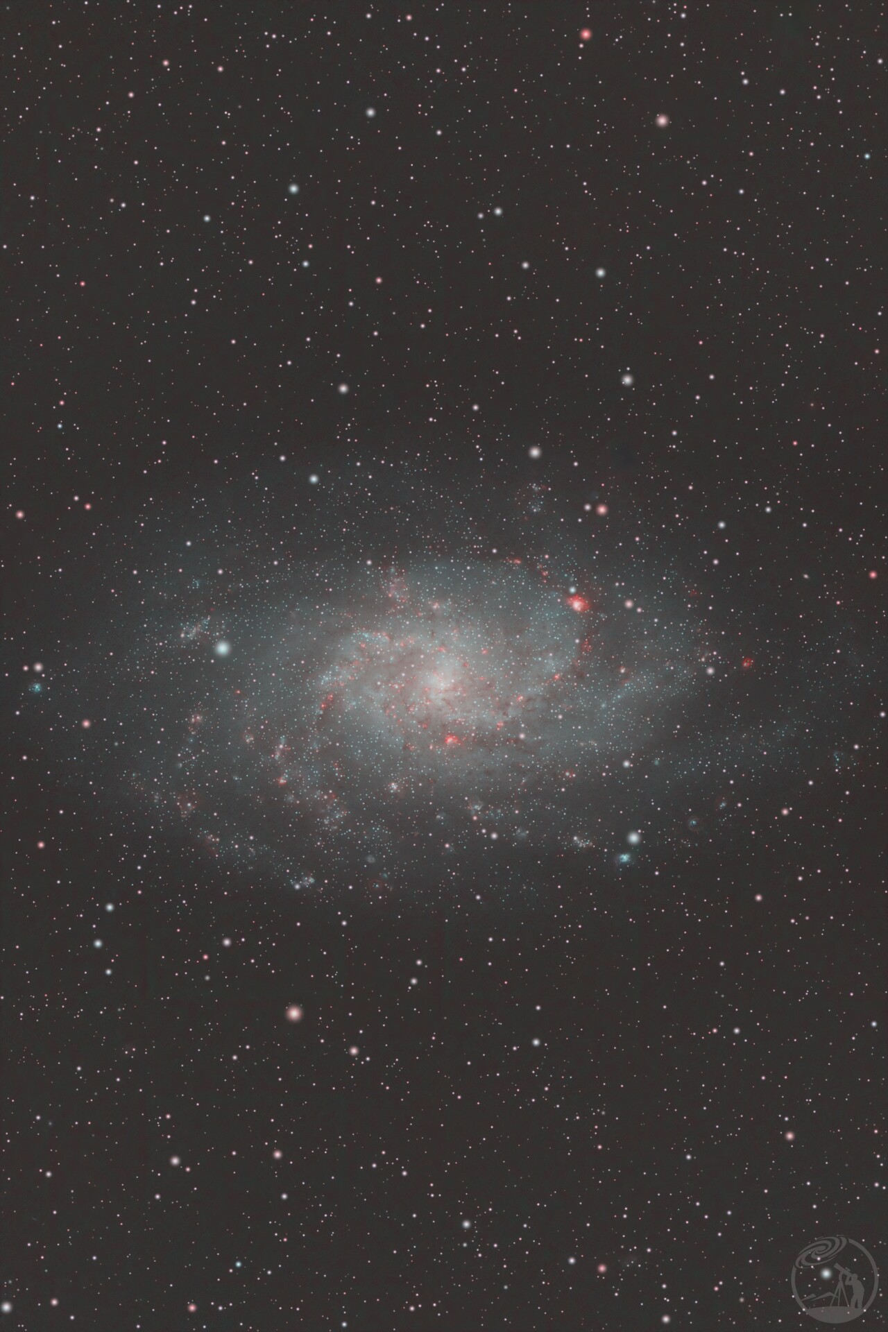 m33三角星系