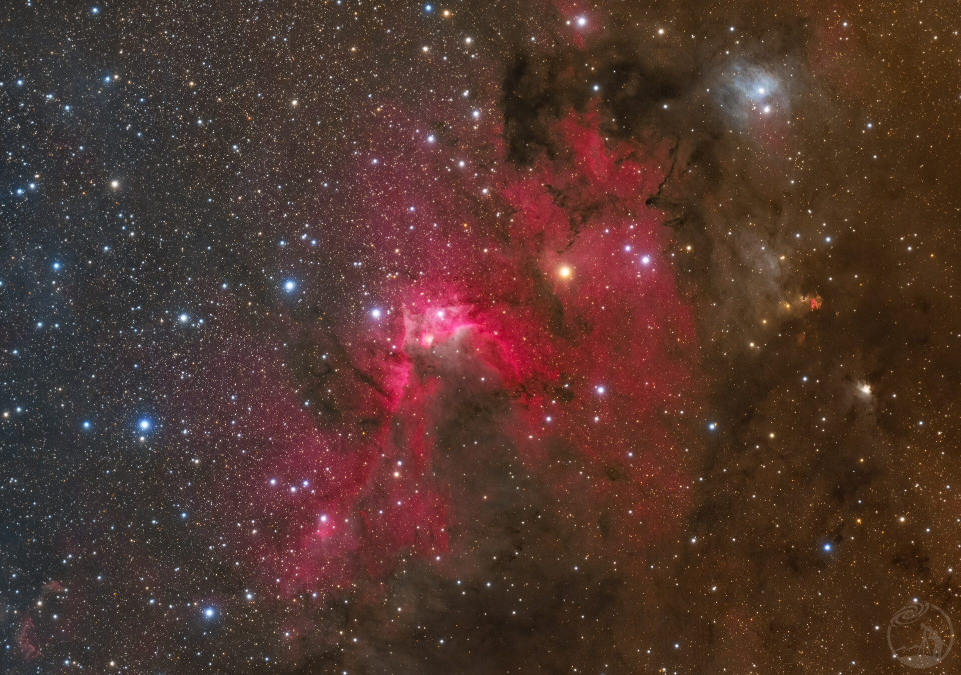 SH2-155洞穴星云