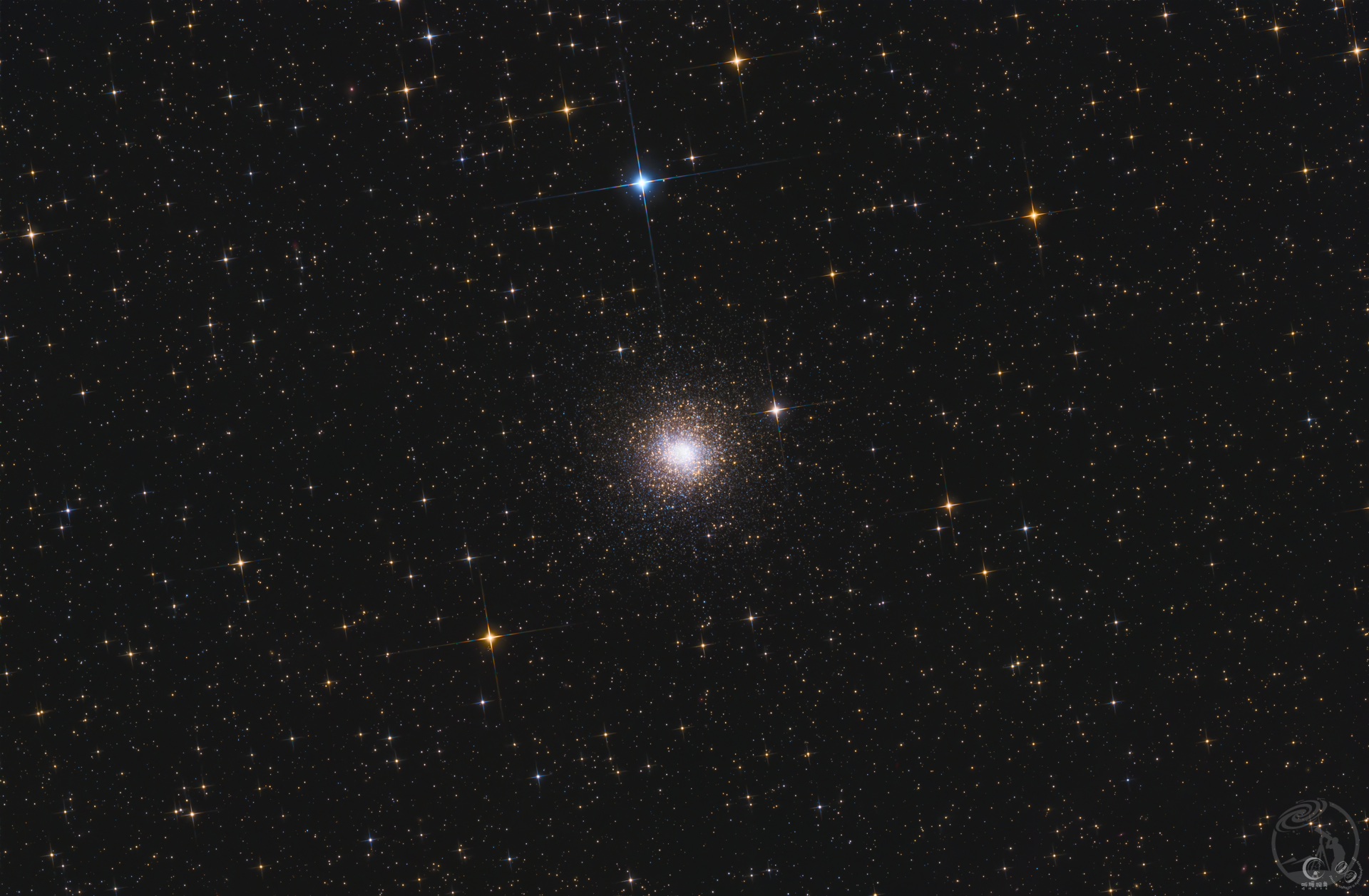 M15