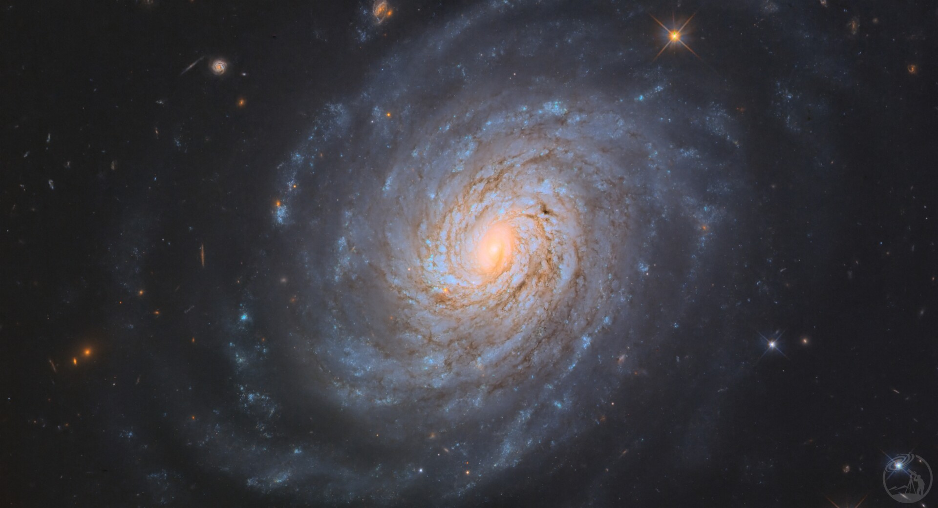 NGC976-HST